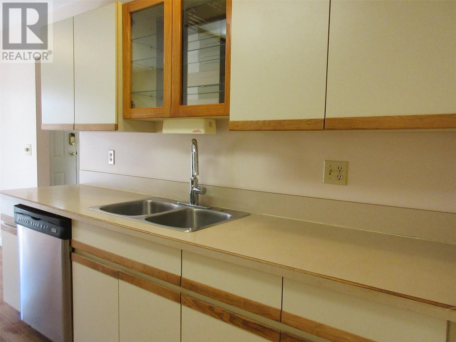 1717 Granite Avenue Unit# 13, Merritt, British Columbia  V1K 1B8 - Photo 3 - 10347026