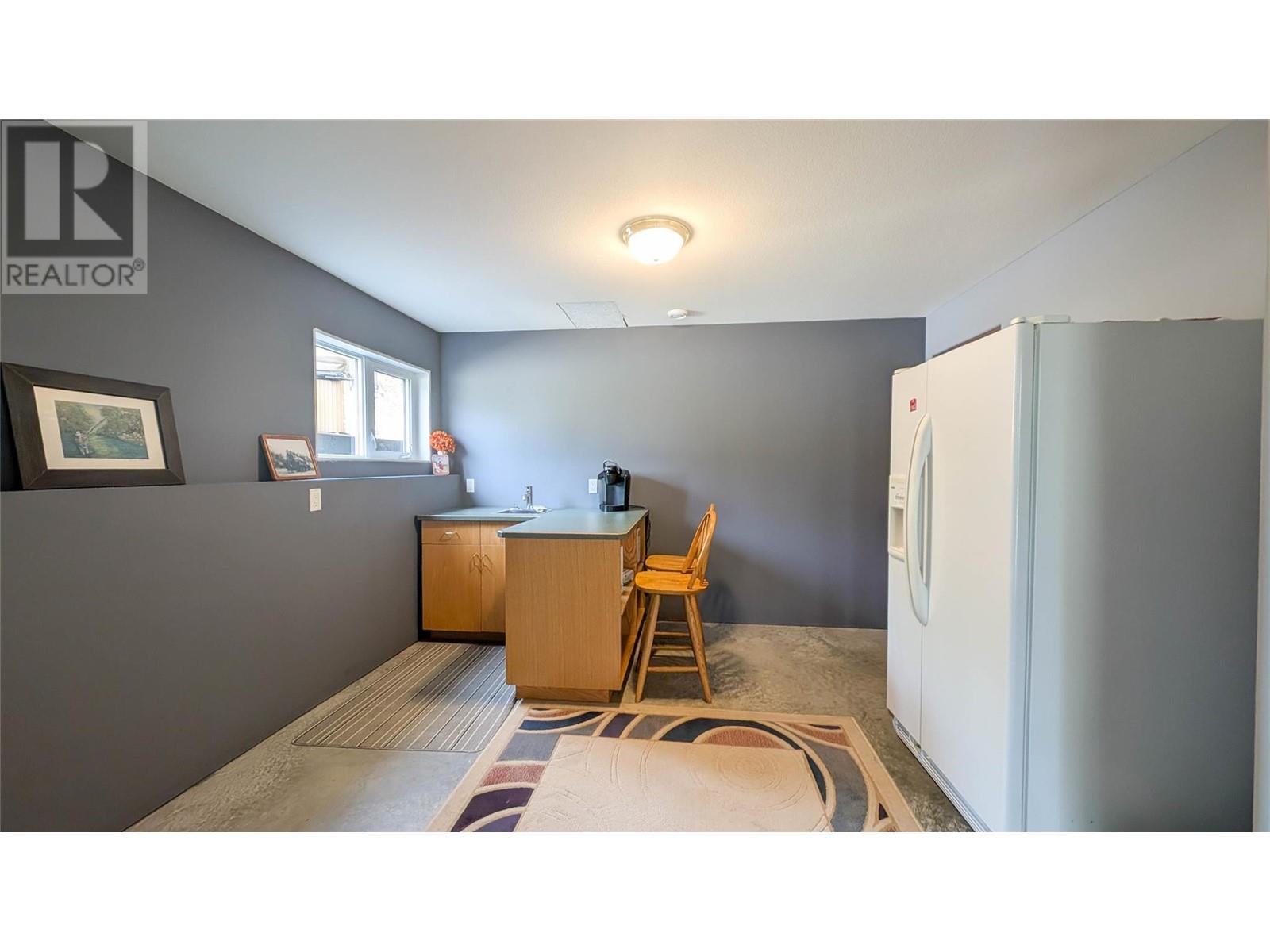 6182 Hwy 3-93 Highway, Cranbrook, British Columbia  V1C 7B2 - Photo 31 - 10347047