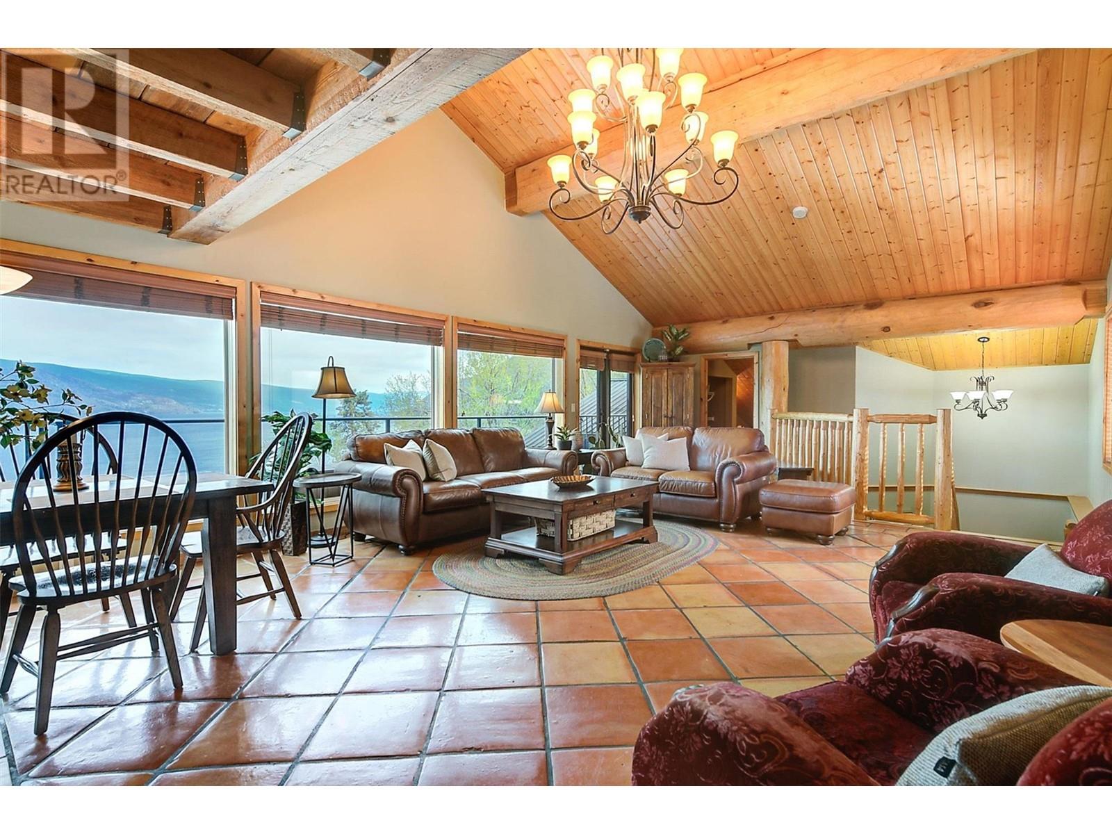 7172 Brent Road, Peachland, British Columbia  V0H 1X9 - Photo 10 - 10346903