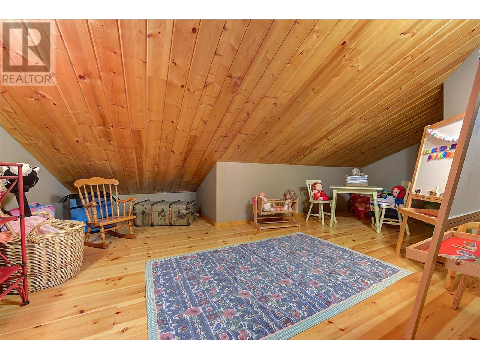 7172 Brent Road, Peachland, British Columbia  V0H 1X9 - Photo 22 - 10346903