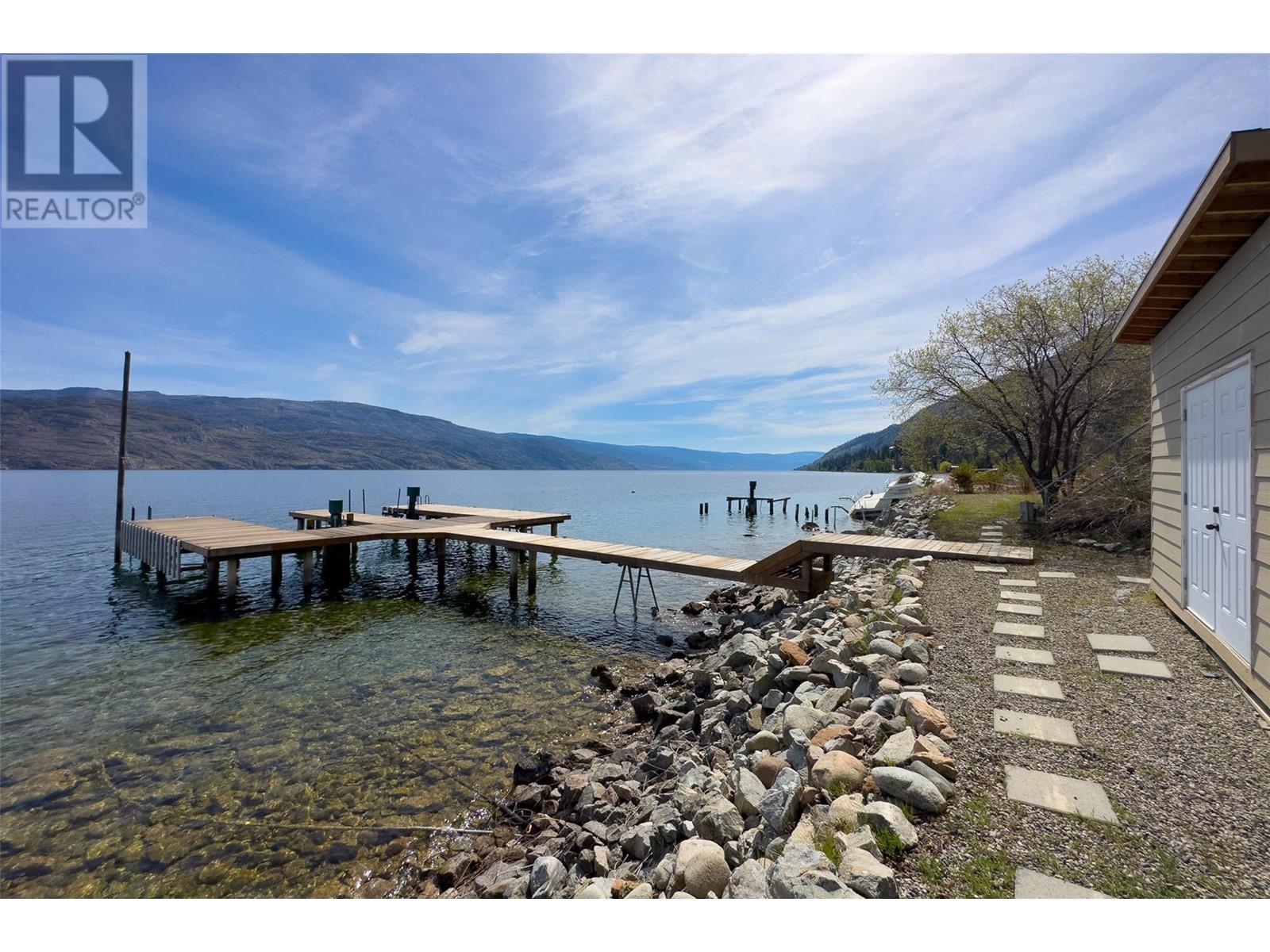 7172 Brent Road, Peachland, British Columbia  V0H 1X9 - Photo 3 - 10346903