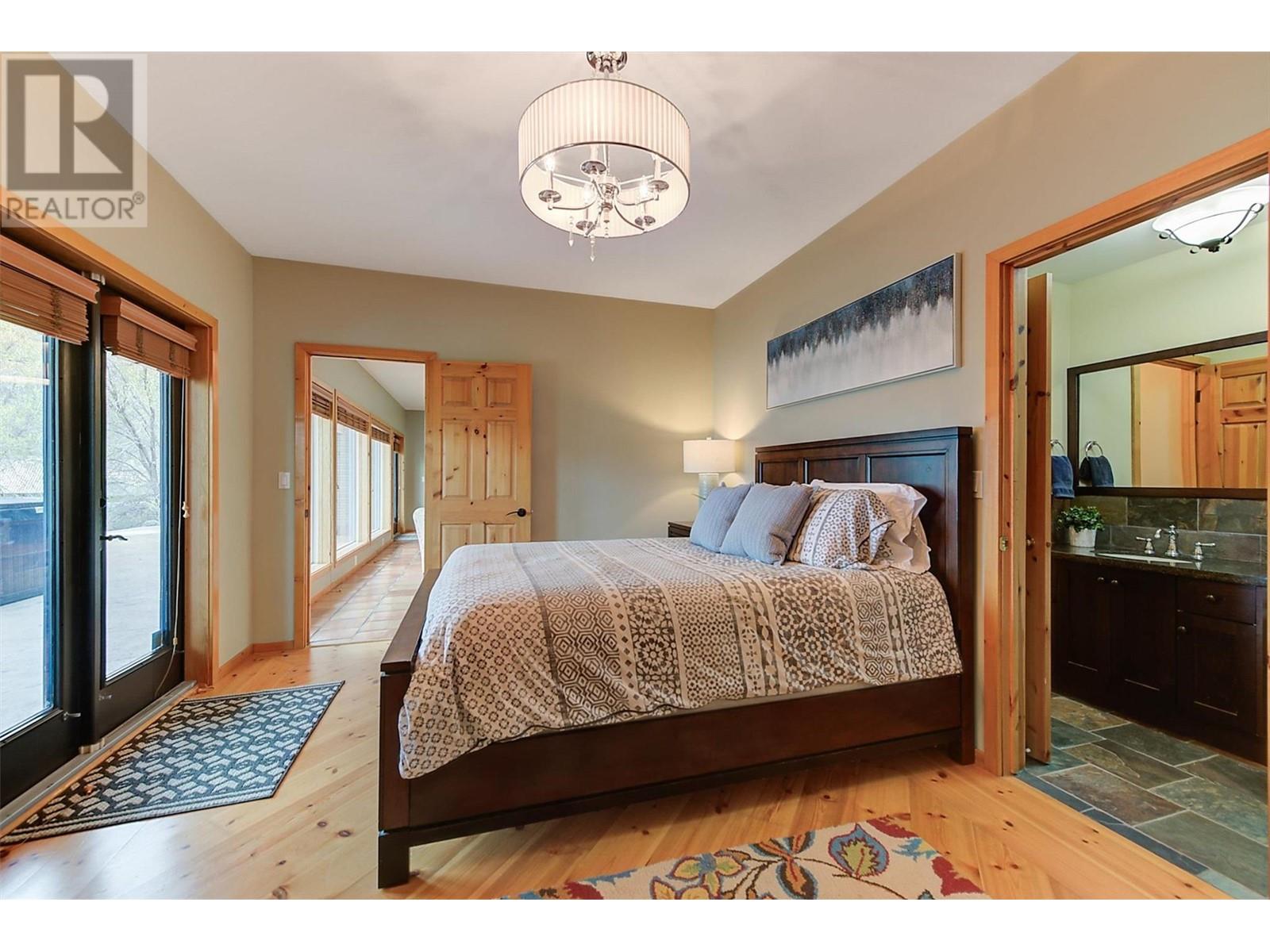 7172 Brent Road, Peachland, British Columbia  V0H 1X9 - Photo 39 - 10346903