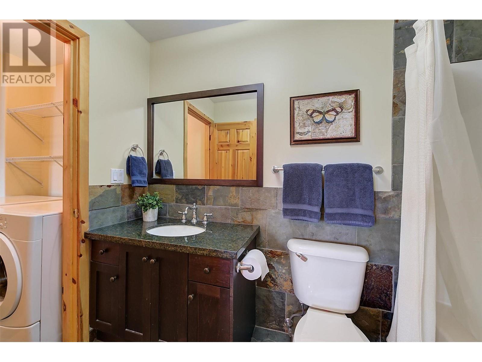 7172 Brent Road, Peachland, British Columbia  V0H 1X9 - Photo 40 - 10346903