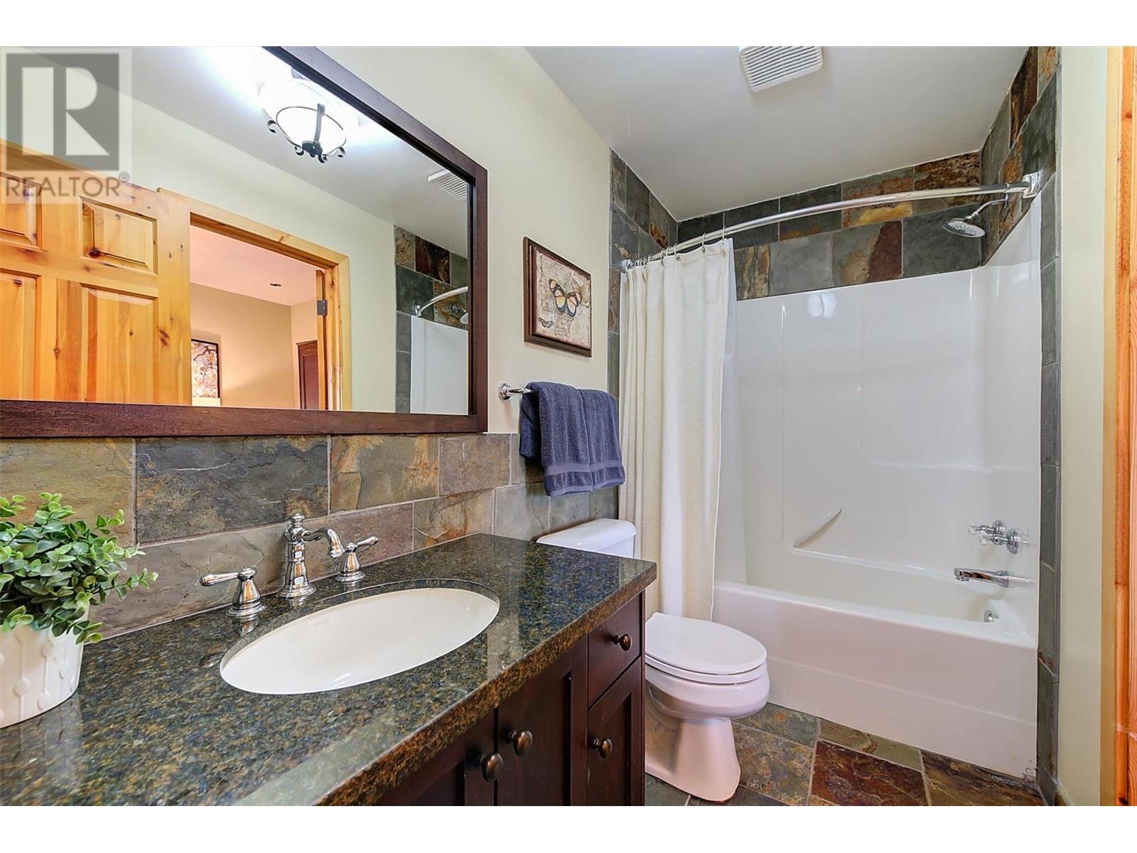 7172 Brent Road, Peachland, British Columbia  V0H 1X9 - Photo 41 - 10346903
