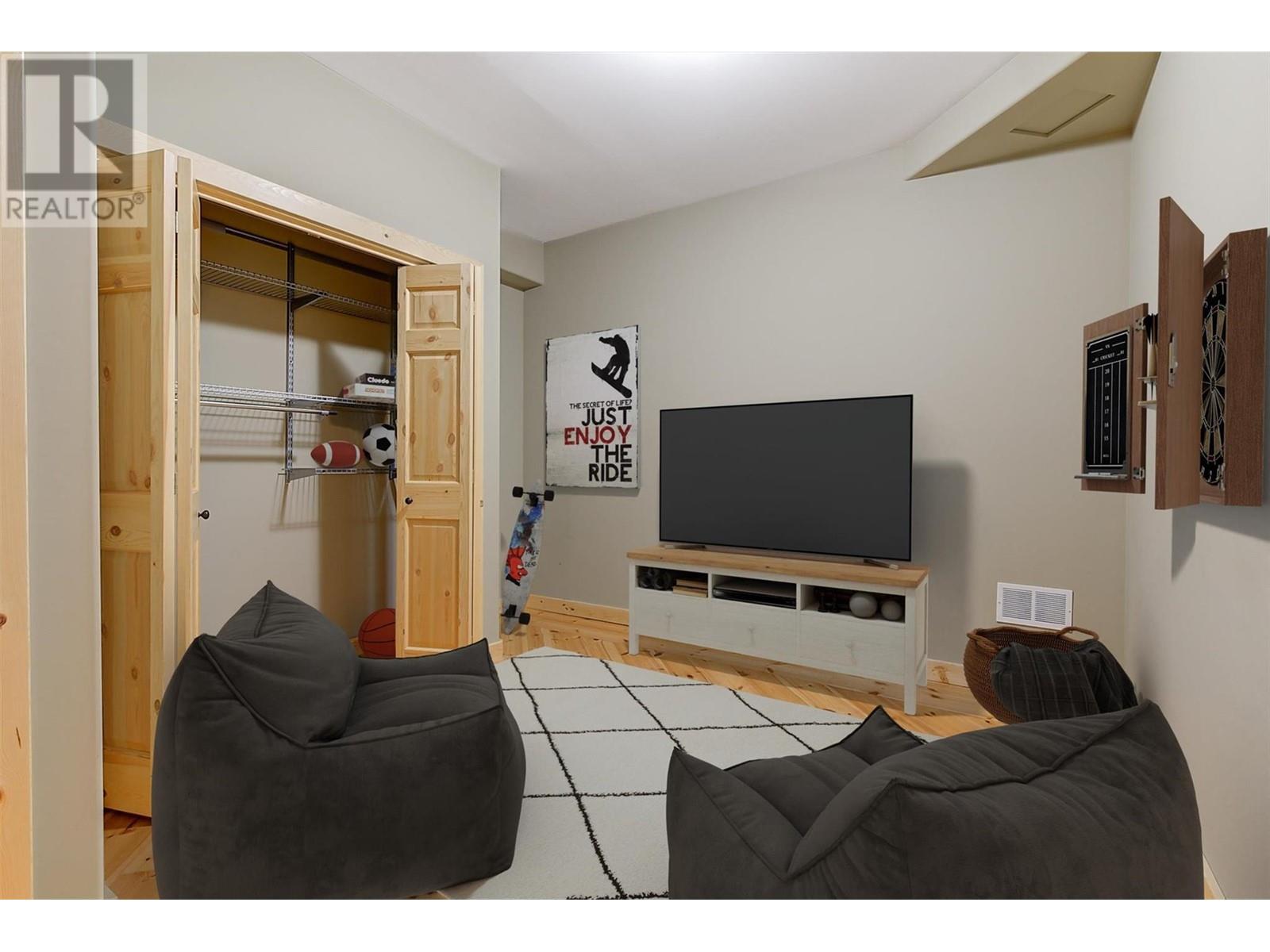 7172 Brent Road, Peachland, British Columbia  V0H 1X9 - Photo 46 - 10346903