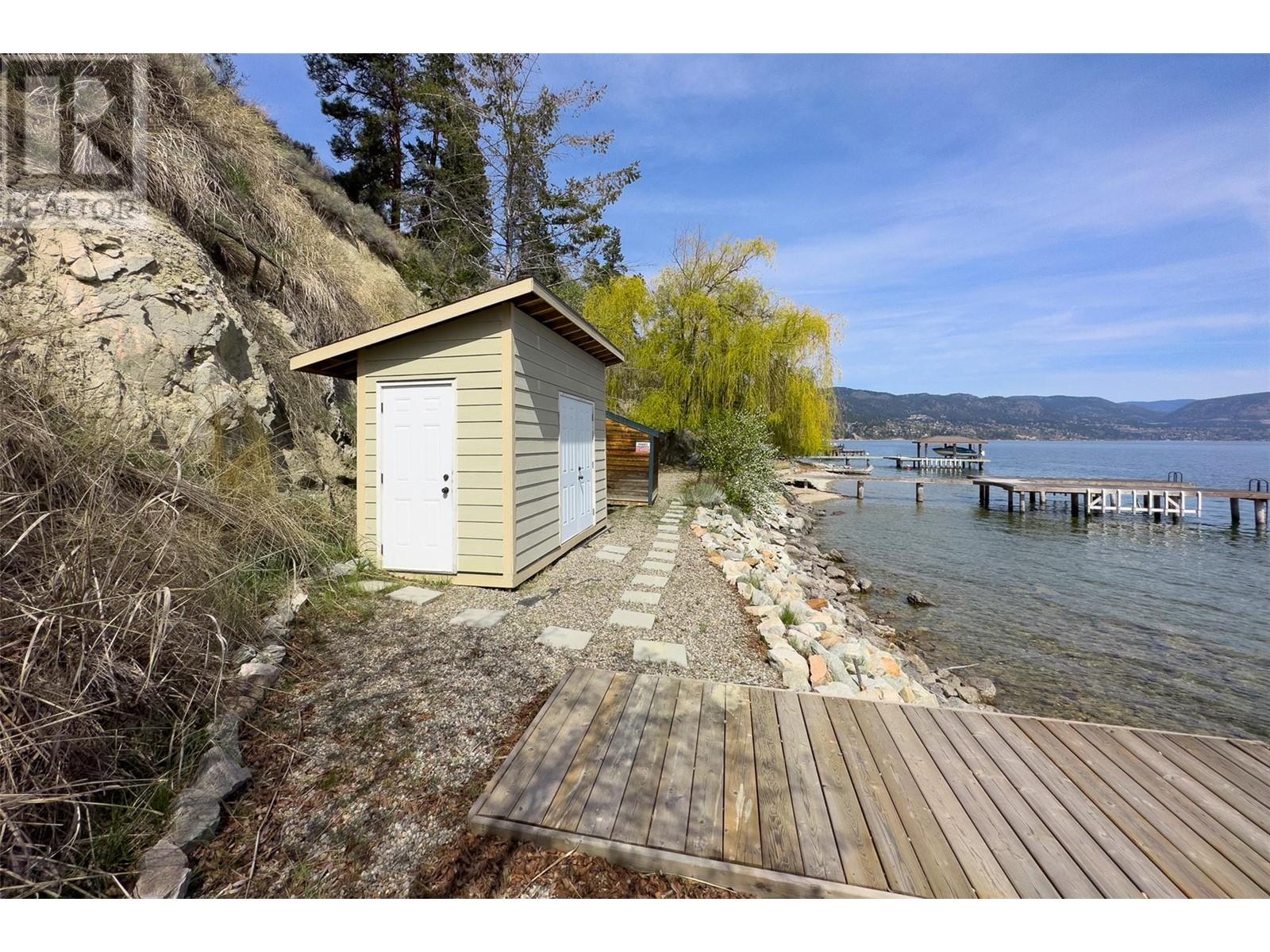 7172 Brent Road, Peachland, British Columbia  V0H 1X9 - Photo 49 - 10346903