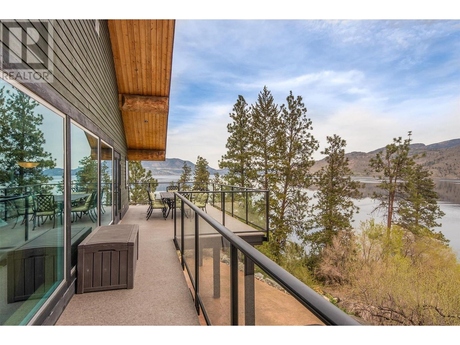 7172 Brent Road, Peachland, British Columbia  V0H 1X9 - Photo 7 - 10346903