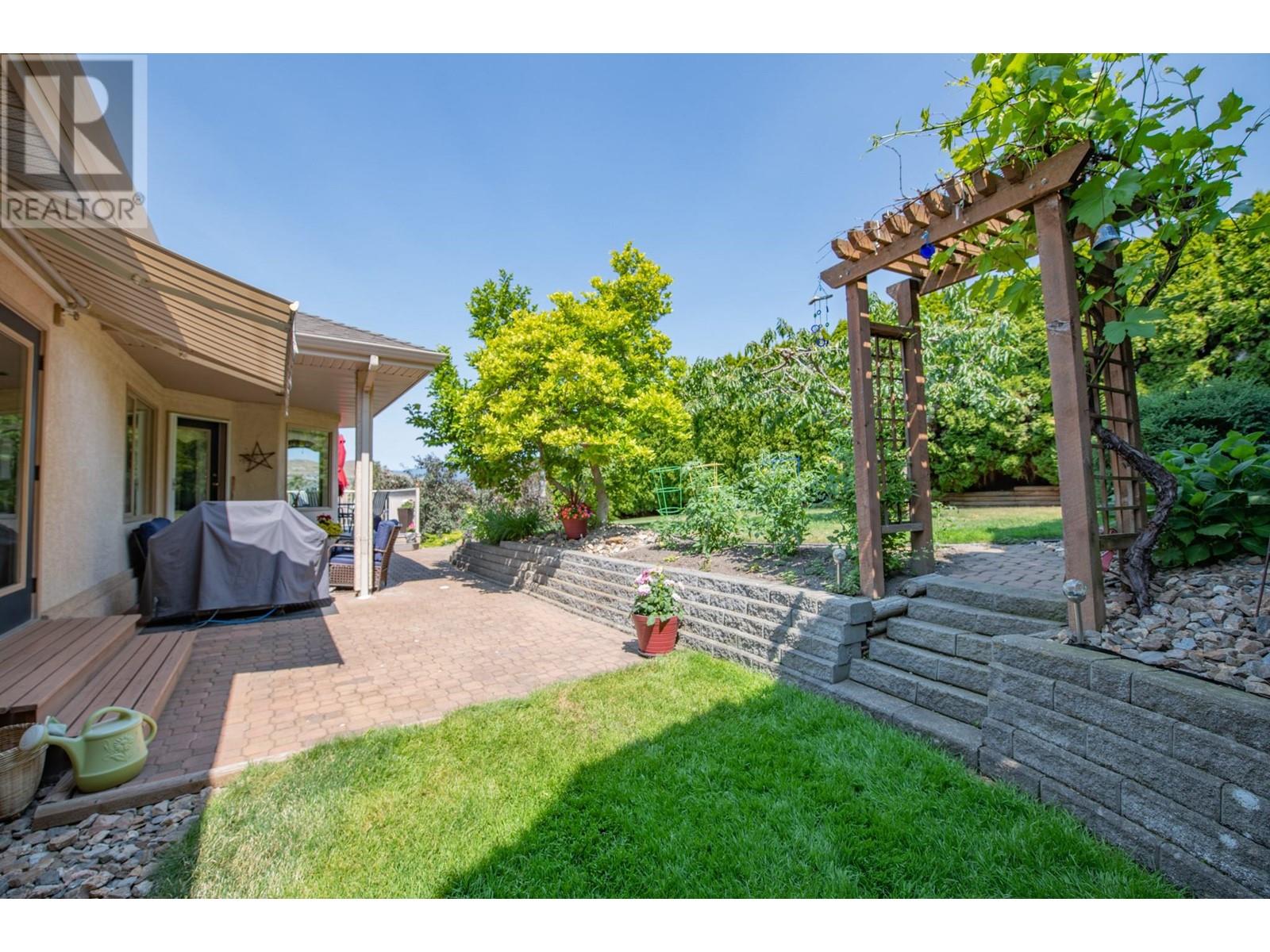 11424 Palfrey Drive East, Coldstream, British Columbia  V1B 2B1 - Photo 38 - 10346947
