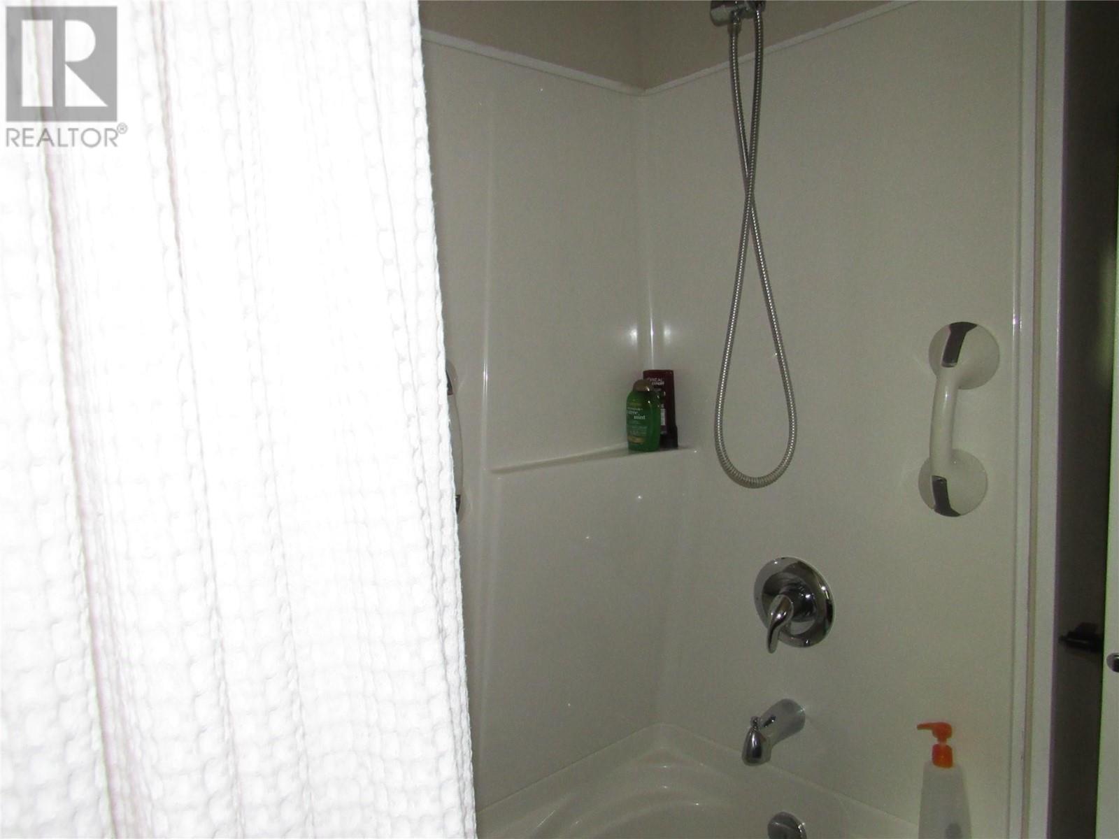 1389 Lookout Road, Castlegar, British Columbia  V1N 4M9 - Photo 17 - 10346880