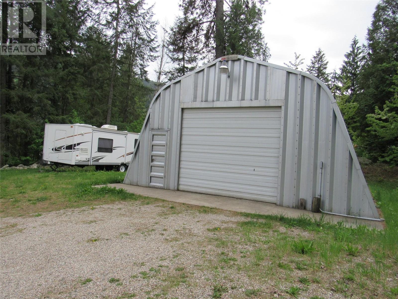 1389 Lookout Road, Castlegar, British Columbia  V1N 4M9 - Photo 30 - 10346880