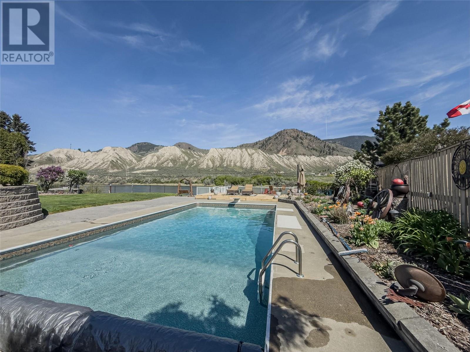 6458 Chukar Drive, Kamloops, British Columbia  V2C 4T7 - Photo 3 - 10346680
