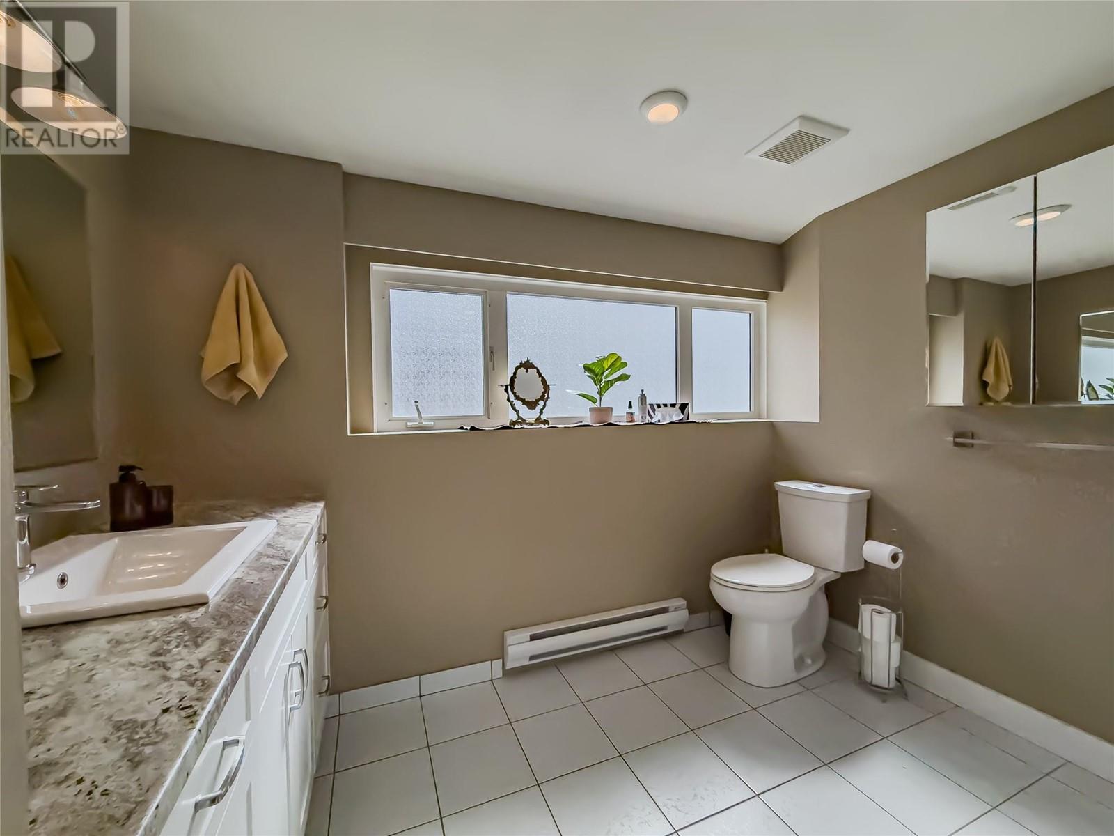 6458 Chukar Drive, Kamloops, British Columbia  V2C 4T7 - Photo 30 - 10346680