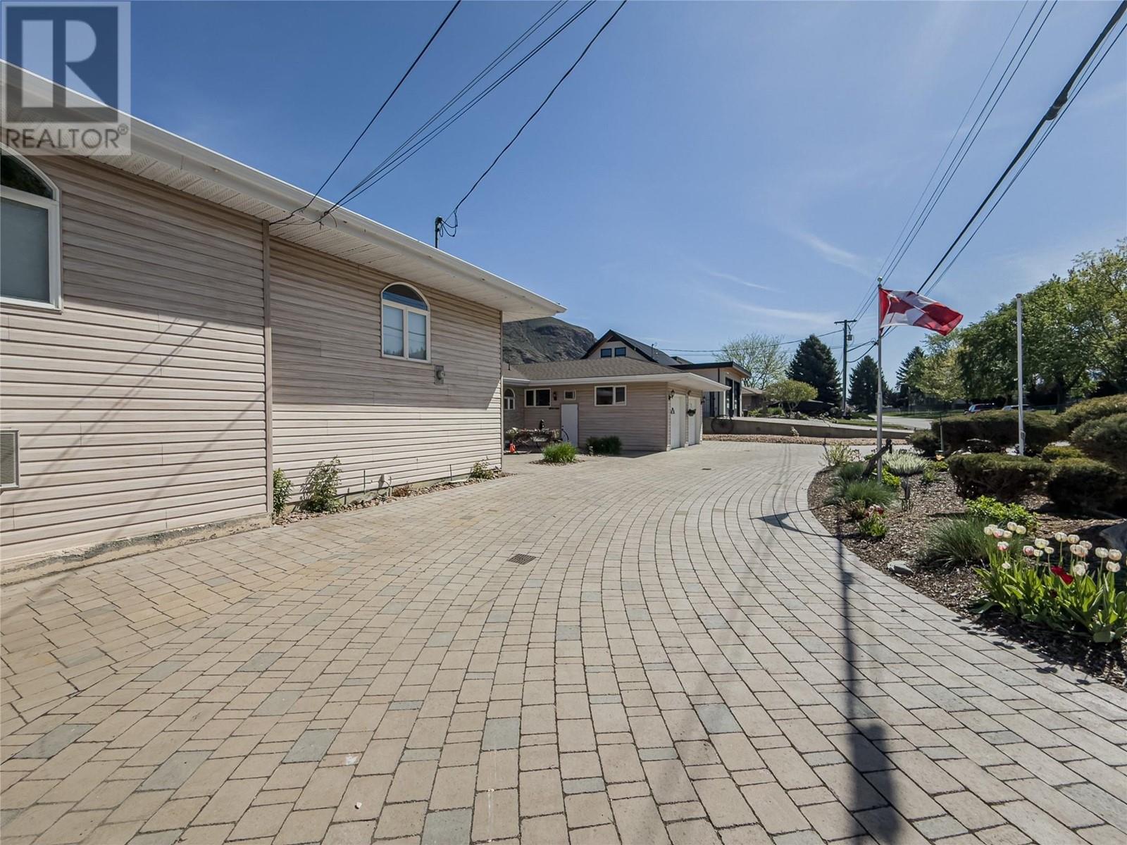 6458 Chukar Drive, Kamloops, British Columbia  V2C 4T7 - Photo 40 - 10346680