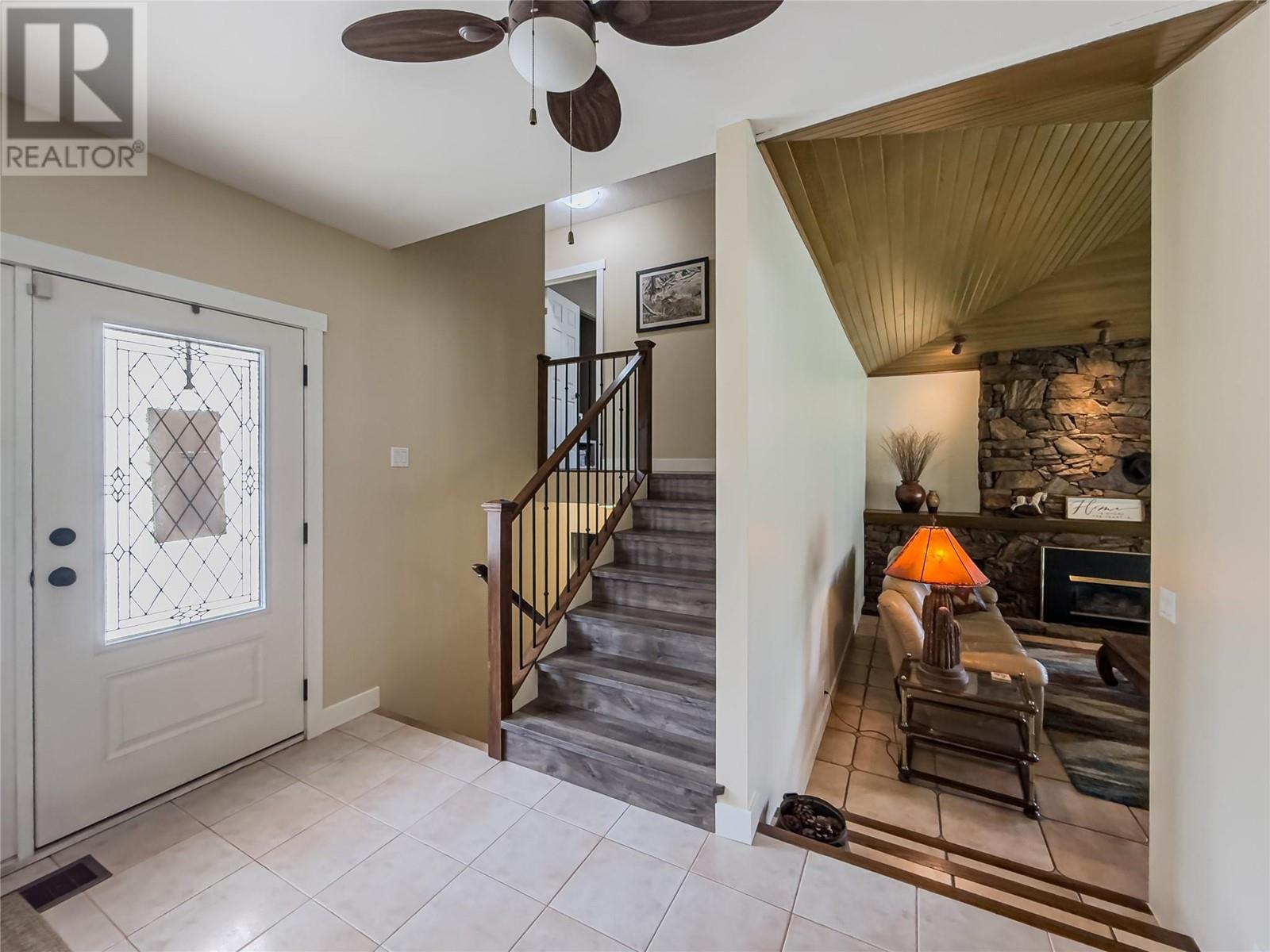 6458 Chukar Drive, Kamloops, British Columbia  V2C 4T7 - Photo 6 - 10346680