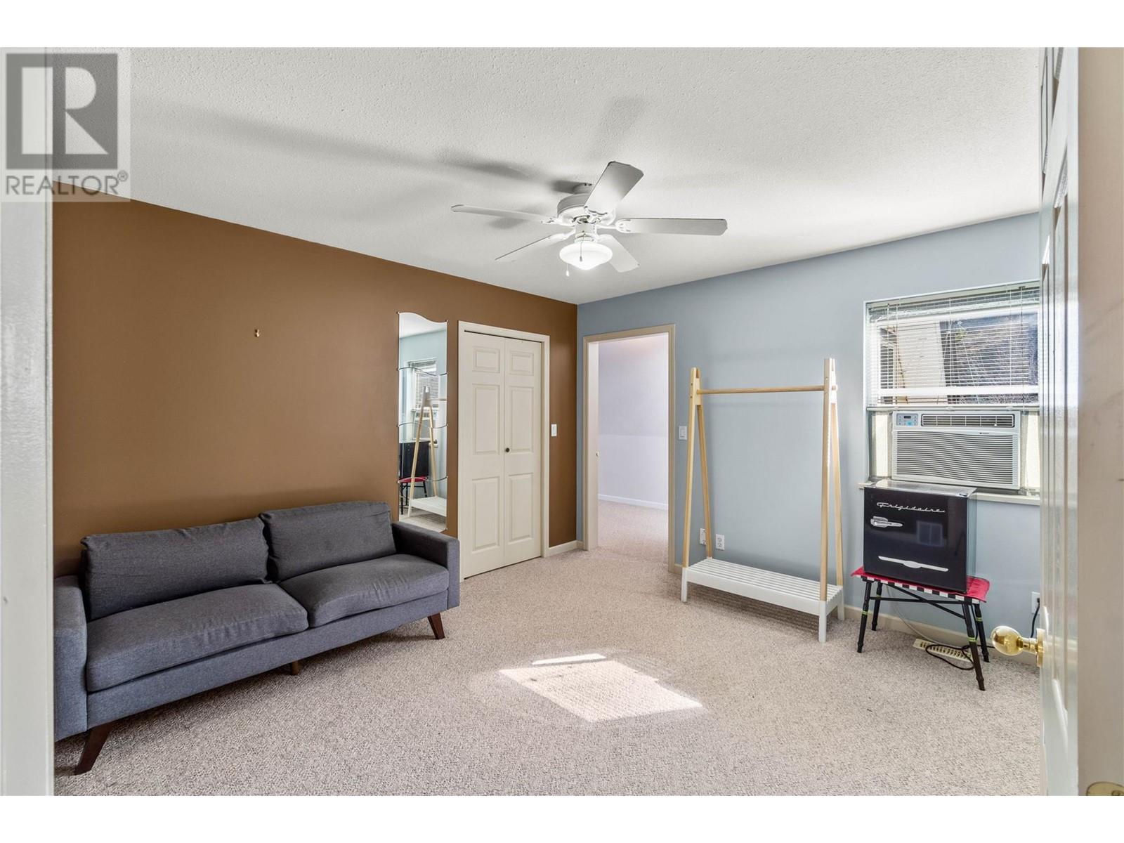 4942 Woodland Court, Kamloops, British Columbia  V2C 6V5 - Photo 19 - 10346999