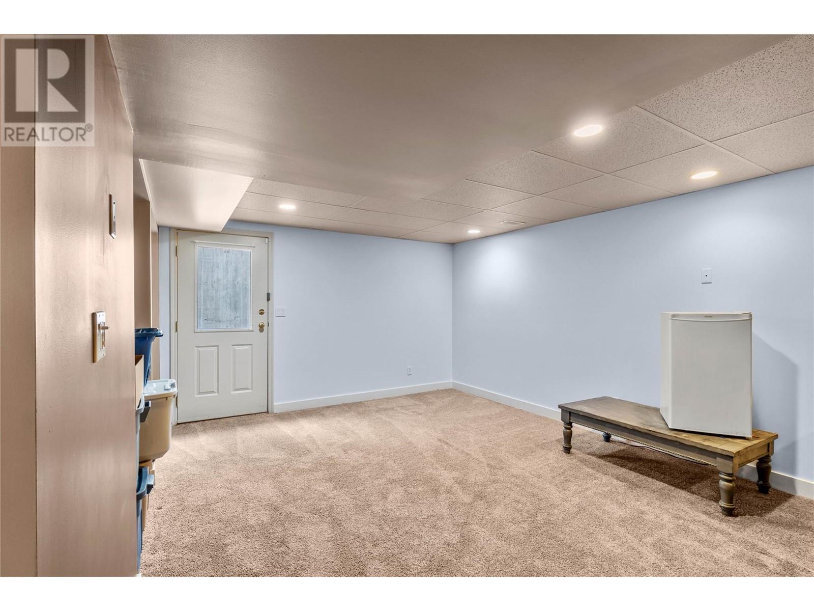 4942 Woodland Court, Kamloops, British Columbia  V2C 6V5 - Photo 29 - 10346999