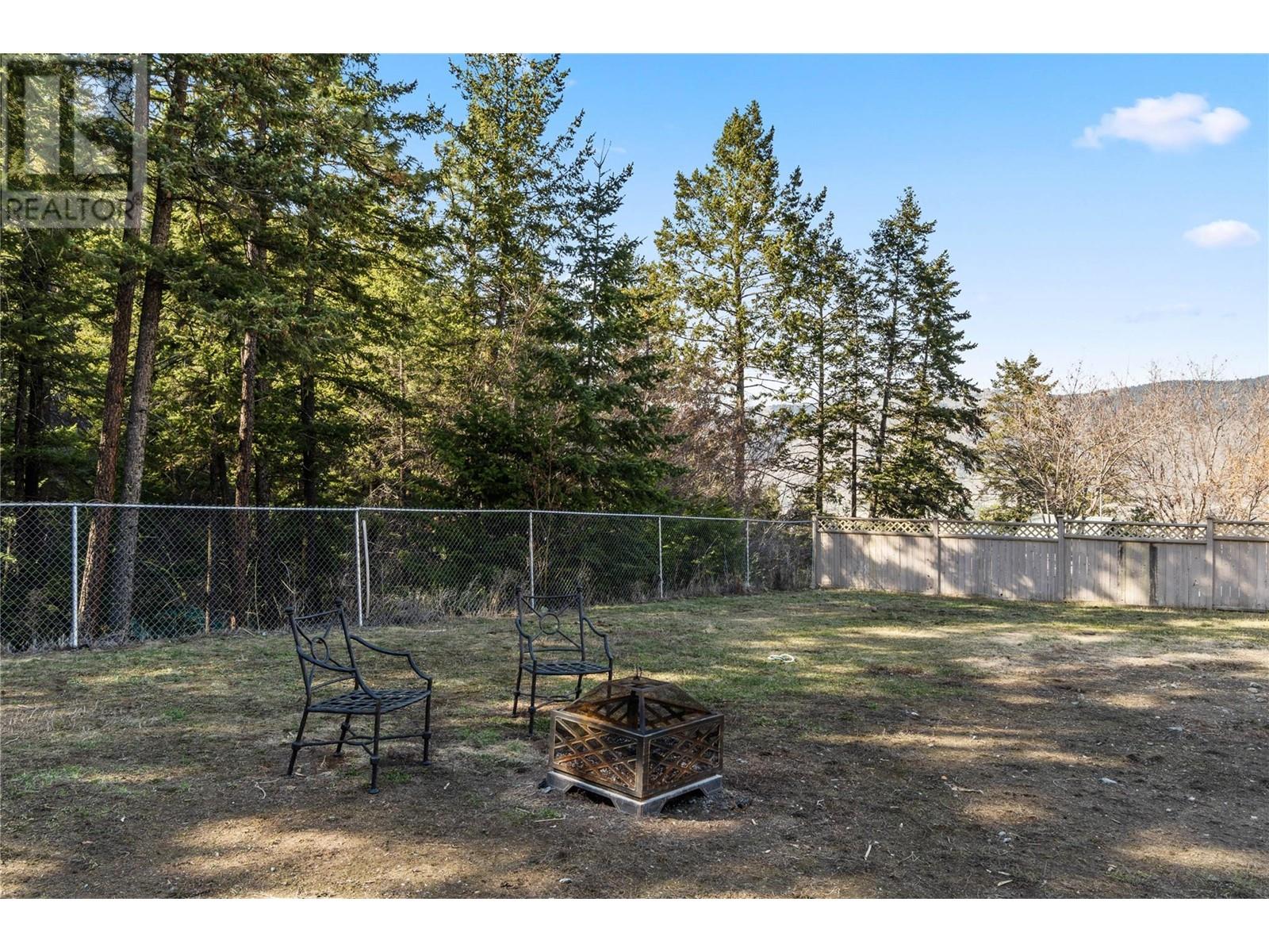 4942 Woodland Court, Kamloops, British Columbia  V2C 6V5 - Photo 36 - 10346999