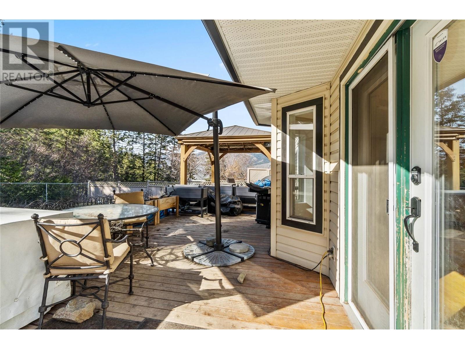 4942 Woodland Court, Kamloops, British Columbia  V2C 6V5 - Photo 38 - 10346999
