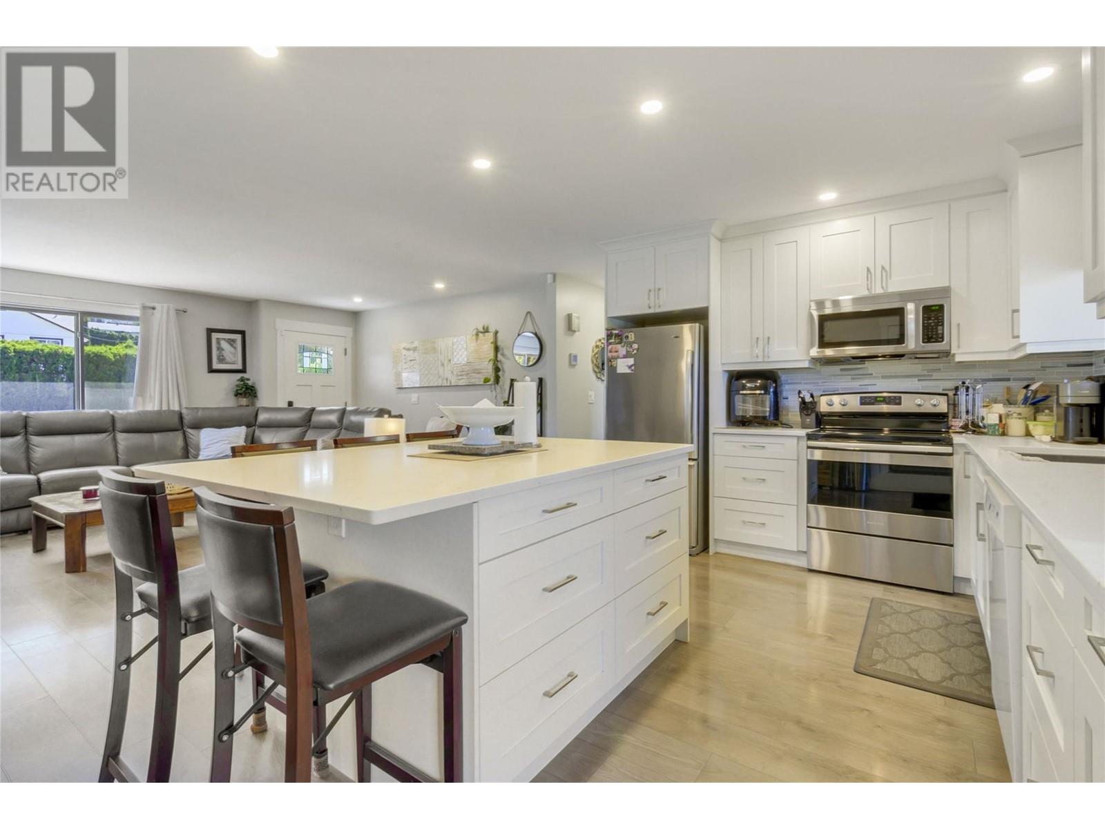 10580 Teresa Road, Lake Country, British Columbia  V4V 1V1 - Photo 12 - 10346827