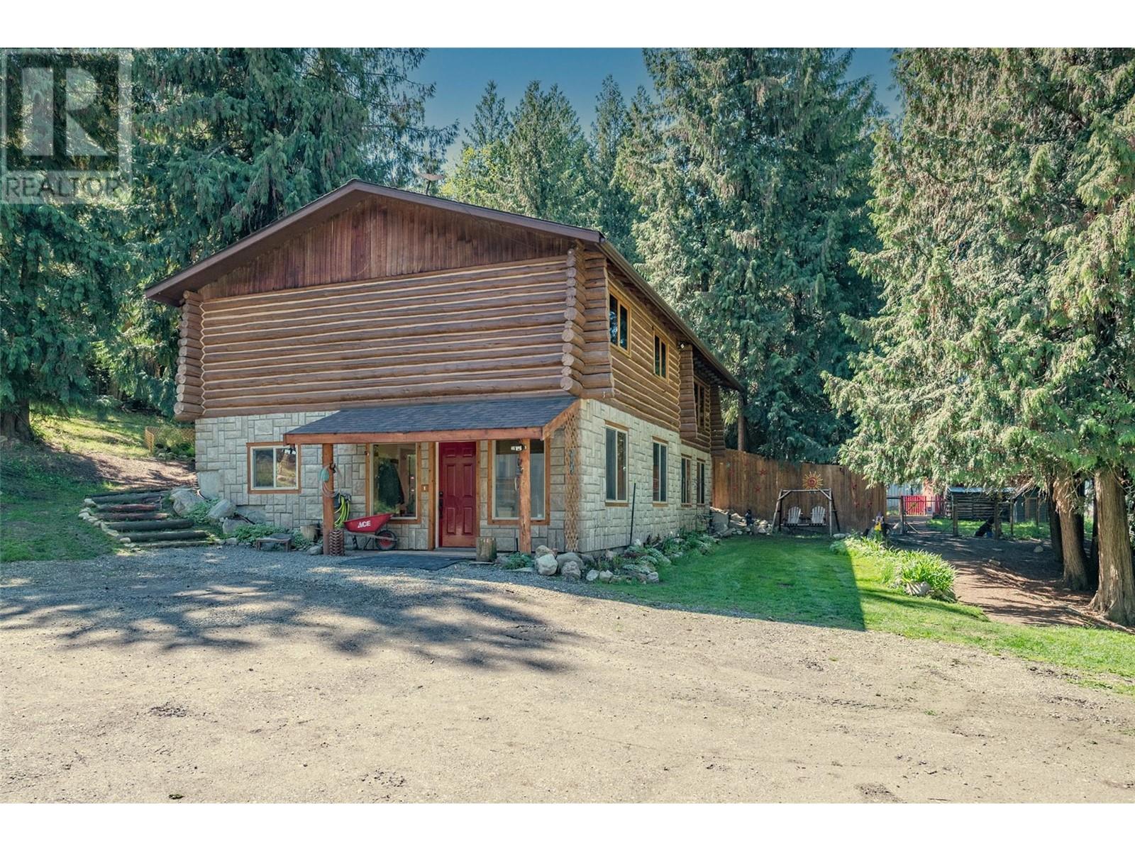 1860 Highway 6, Lumby, British Columbia  V0E 2G1 - Photo 1 - 10346430