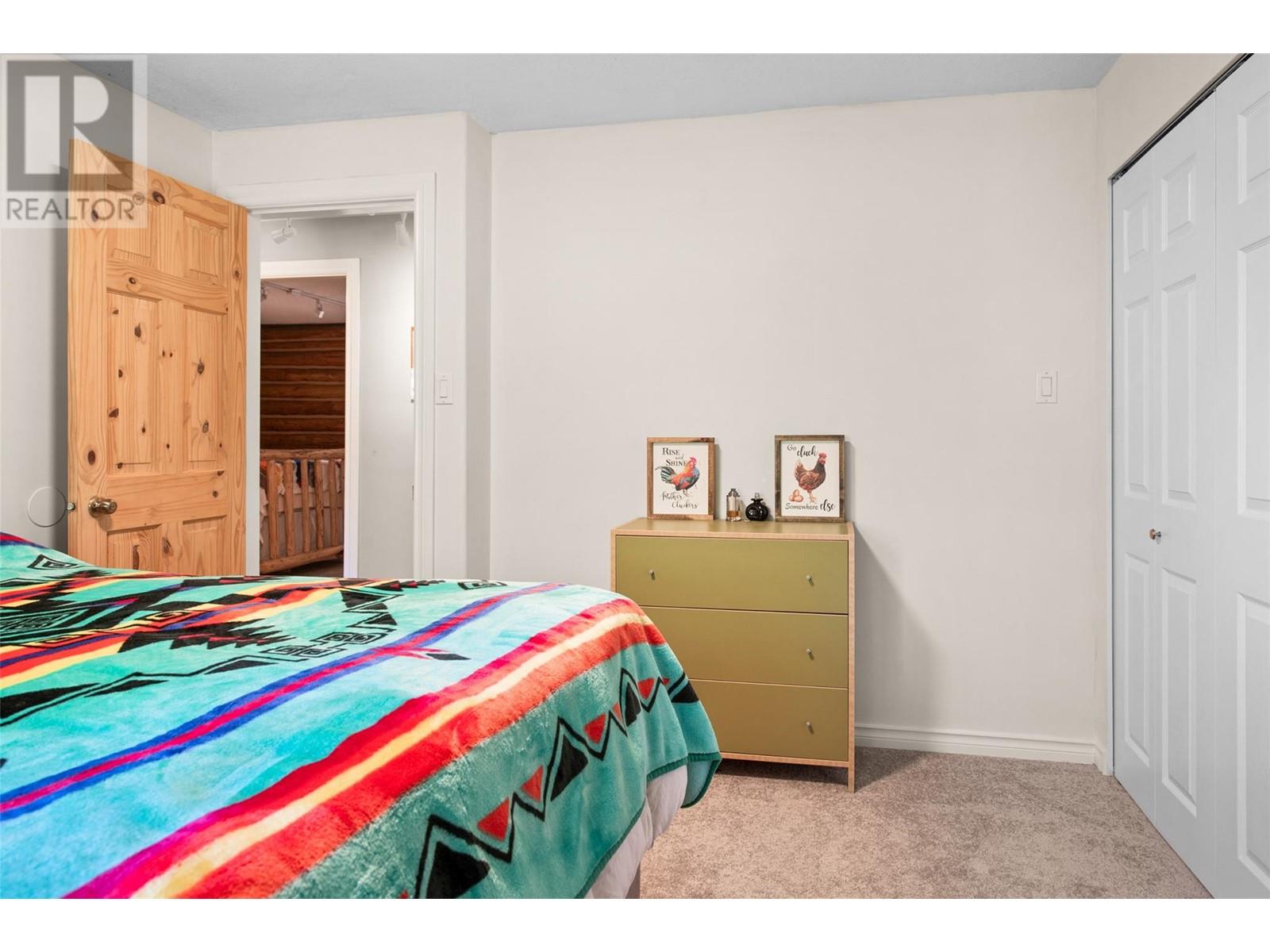 1860 Highway 6, Lumby, British Columbia  V0E 2G1 - Photo 13 - 10346430
