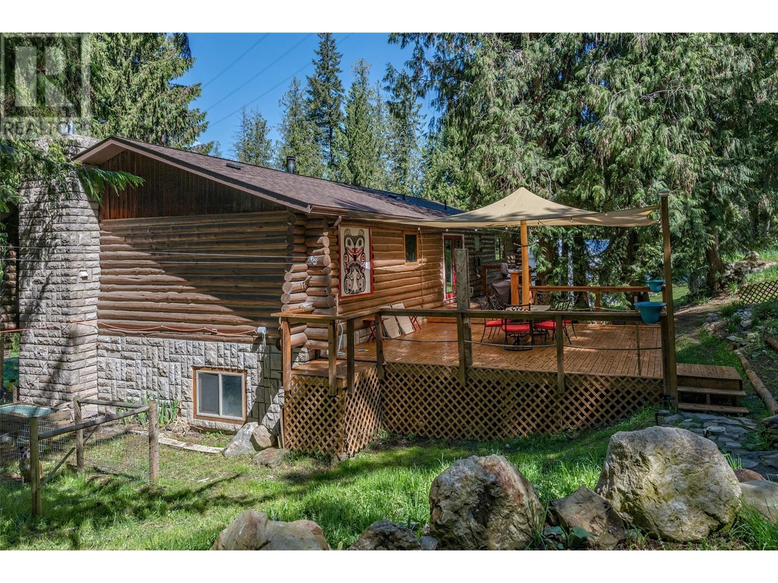 1860 Highway 6, Lumby, British Columbia  V0E 2G1 - Photo 50 - 10346430