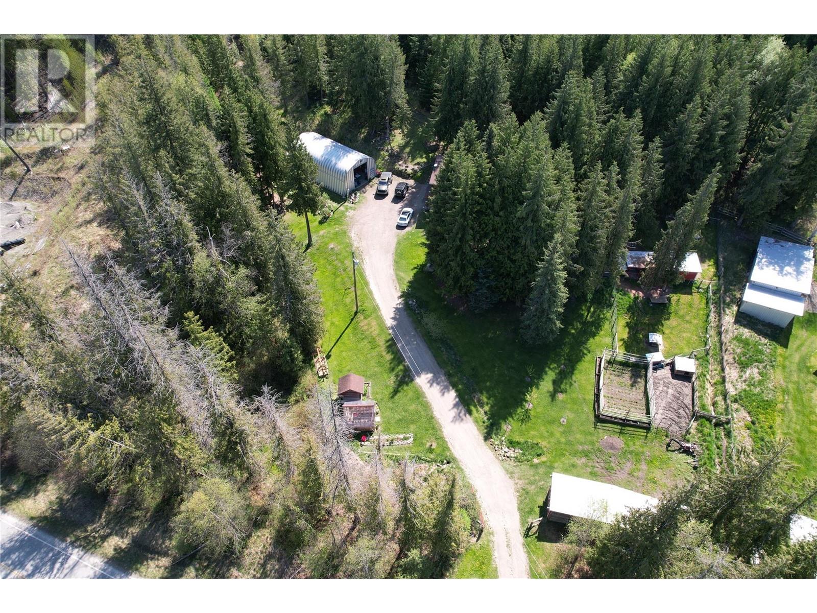 1860 Highway 6, Lumby, British Columbia  V0E 2G1 - Photo 57 - 10346430