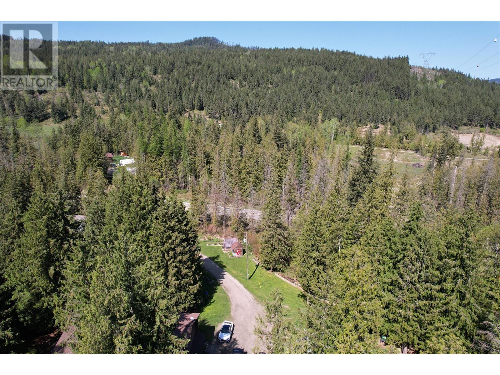 1860 Highway 6, Lumby, British Columbia  V0E 2G1 - Photo 66 - 10346430