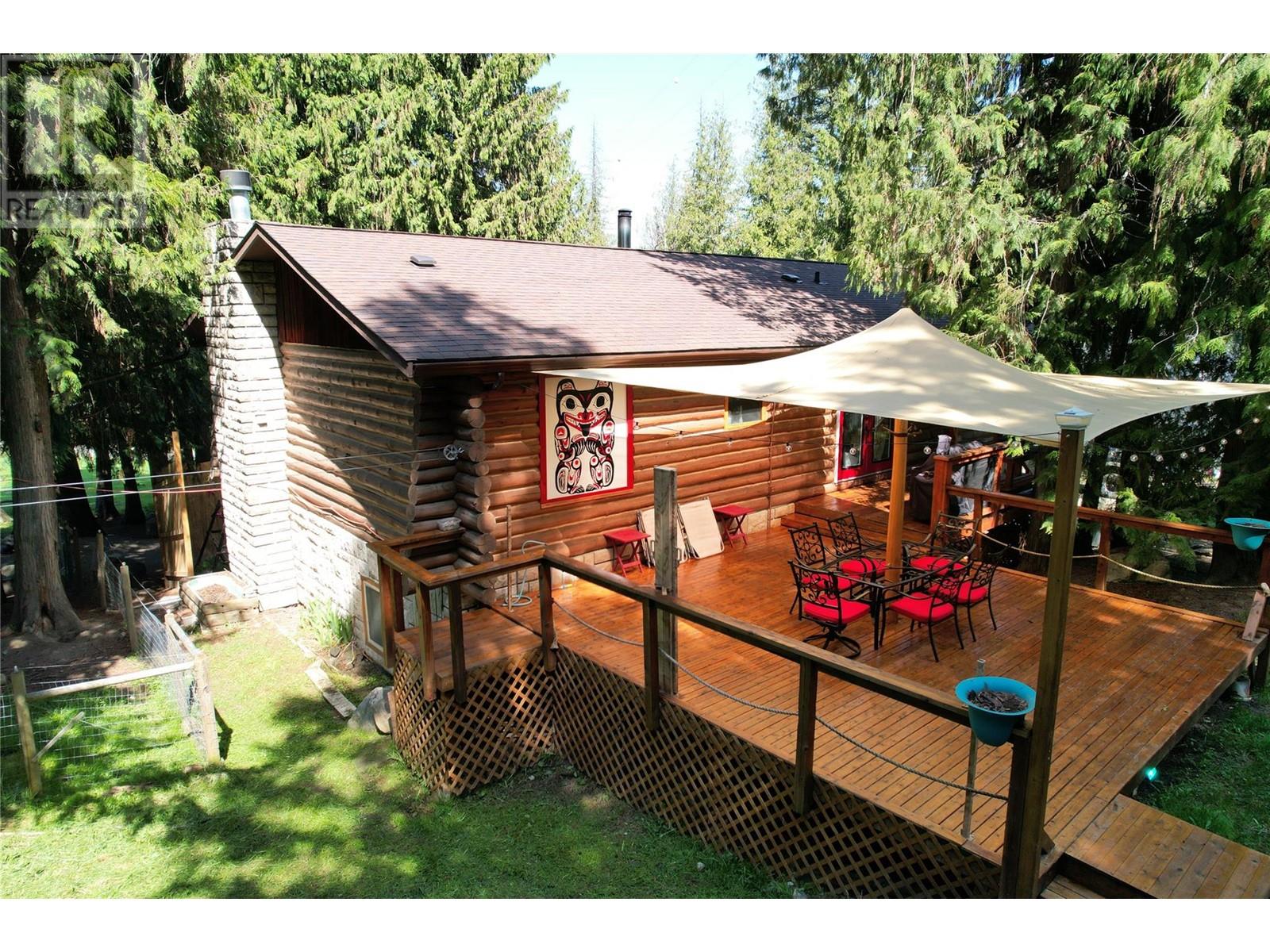 1860 Highway 6, Lumby, British Columbia  V0E 2G1 - Photo 77 - 10346430