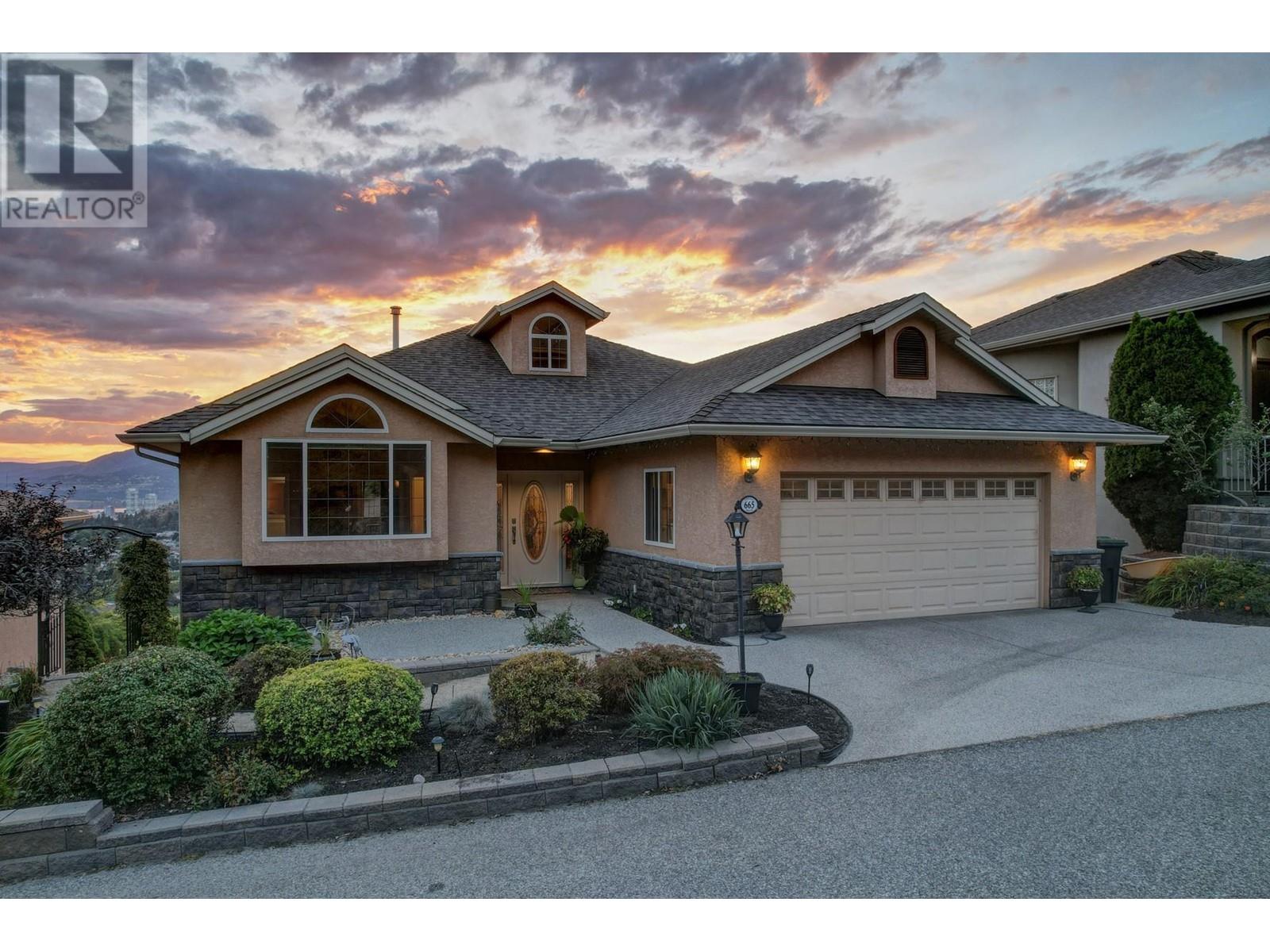 665 Denali Drive, Kelowna, British Columbia  V1V 2P5 - Photo 3 - 10346158