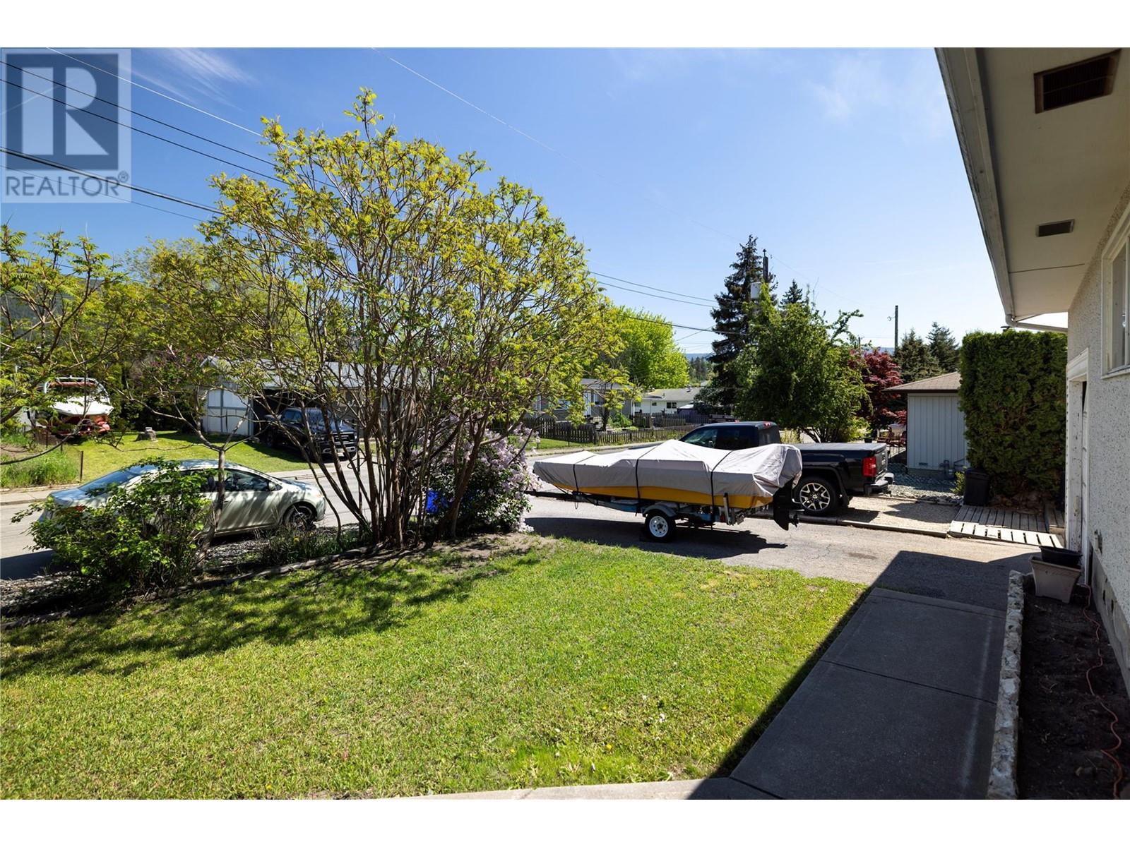 4306 21 Street, Vernon, British Columbia  V1T 4G7 - Photo 6 - 10347074
