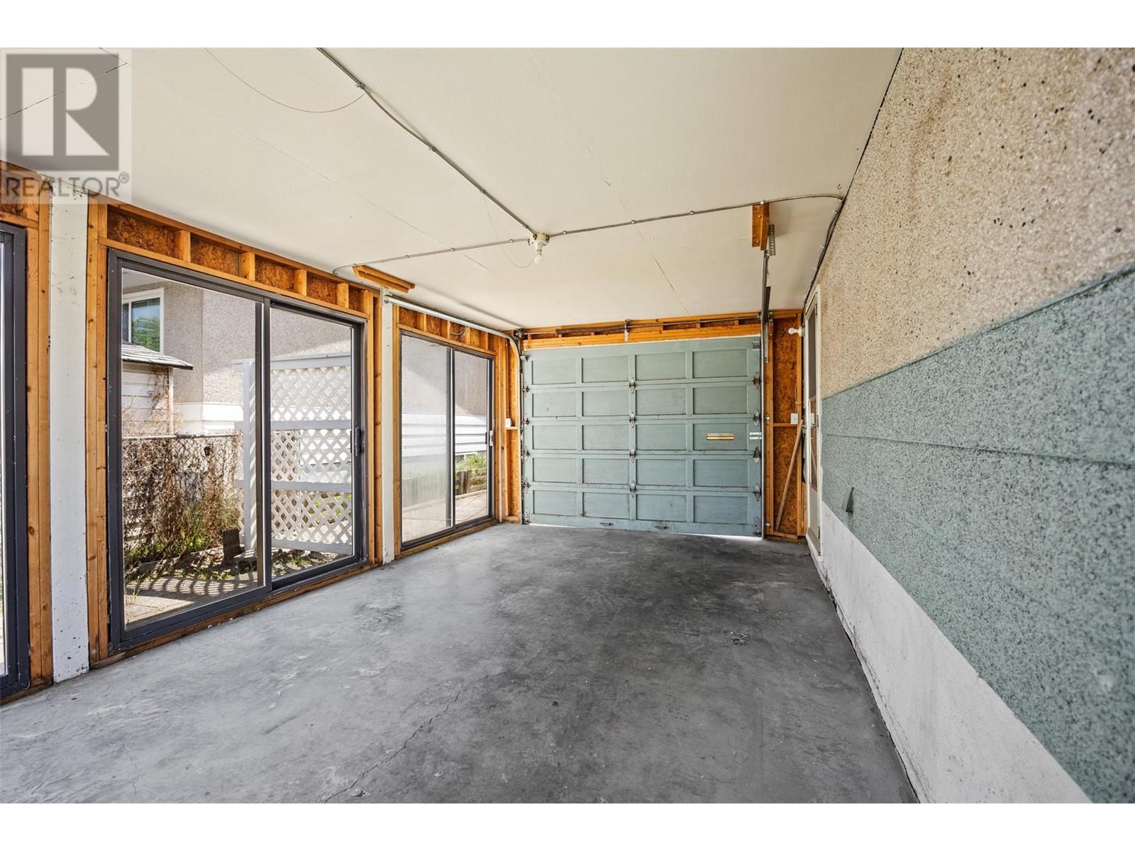 882 Selkirk Avenue, Kamloops, British Columbia  V2B 1T9 - Photo 29 - 10347062