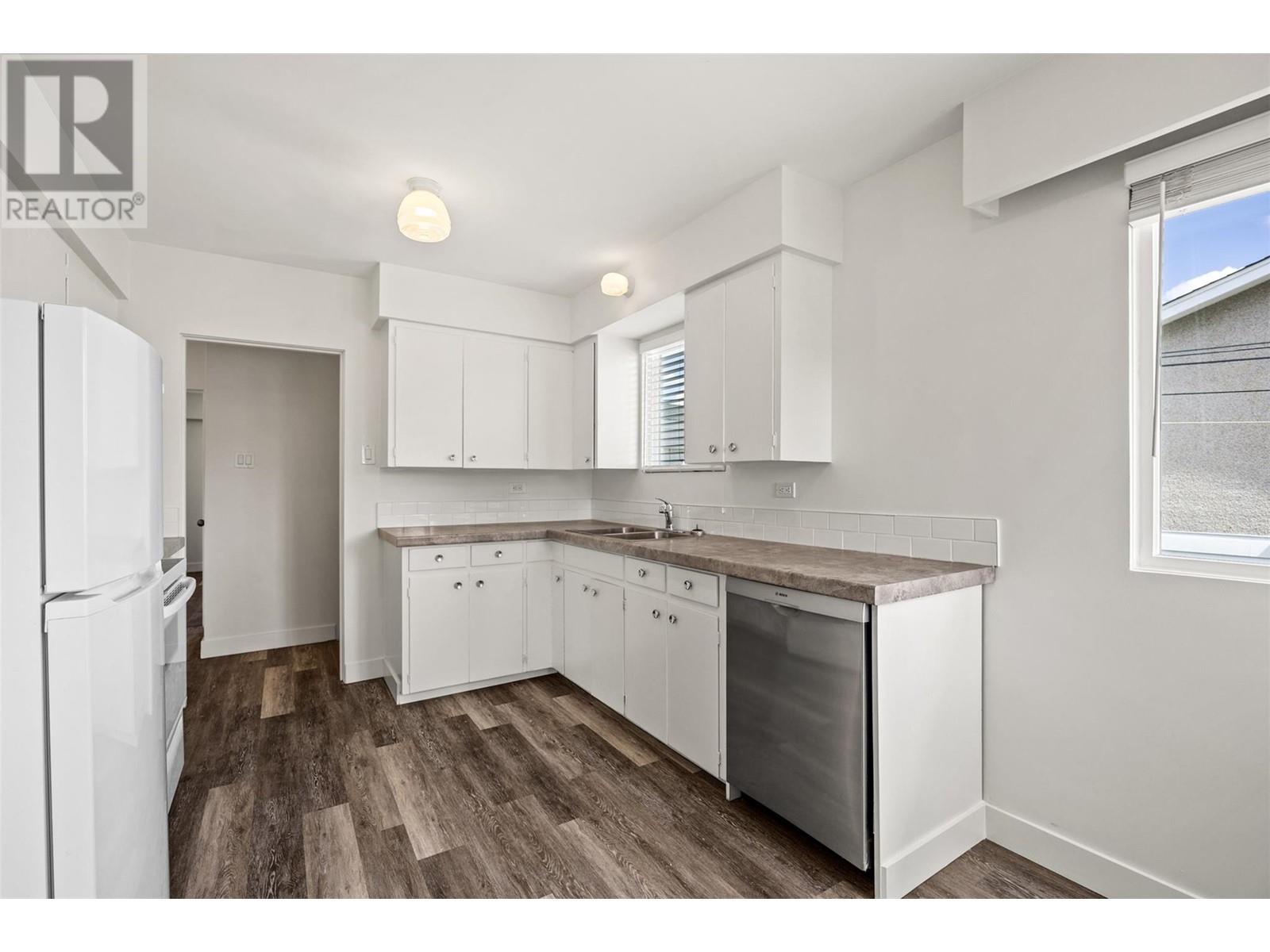 882 Selkirk Avenue, Kamloops, British Columbia  V2B 1T9 - Photo 9 - 10347062