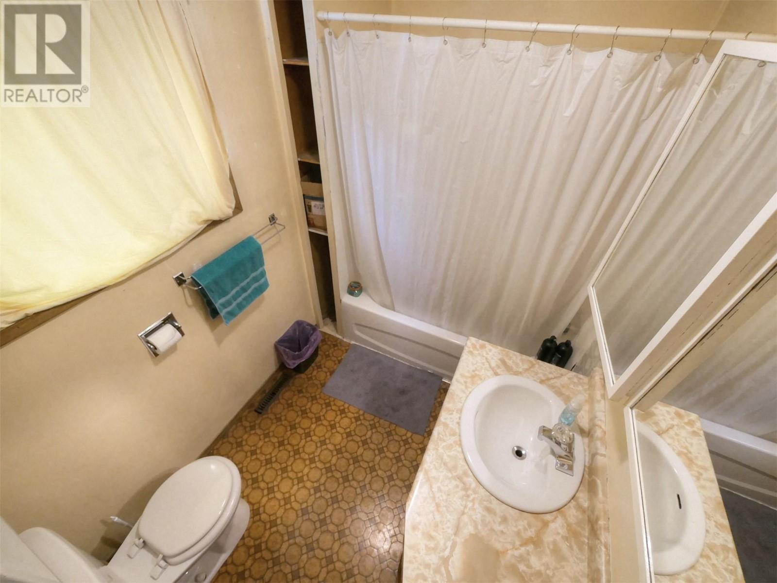 5603 Kitchener Road, Kitchener, British Columbia  V0B 1G0 - Photo 6 - 10347019