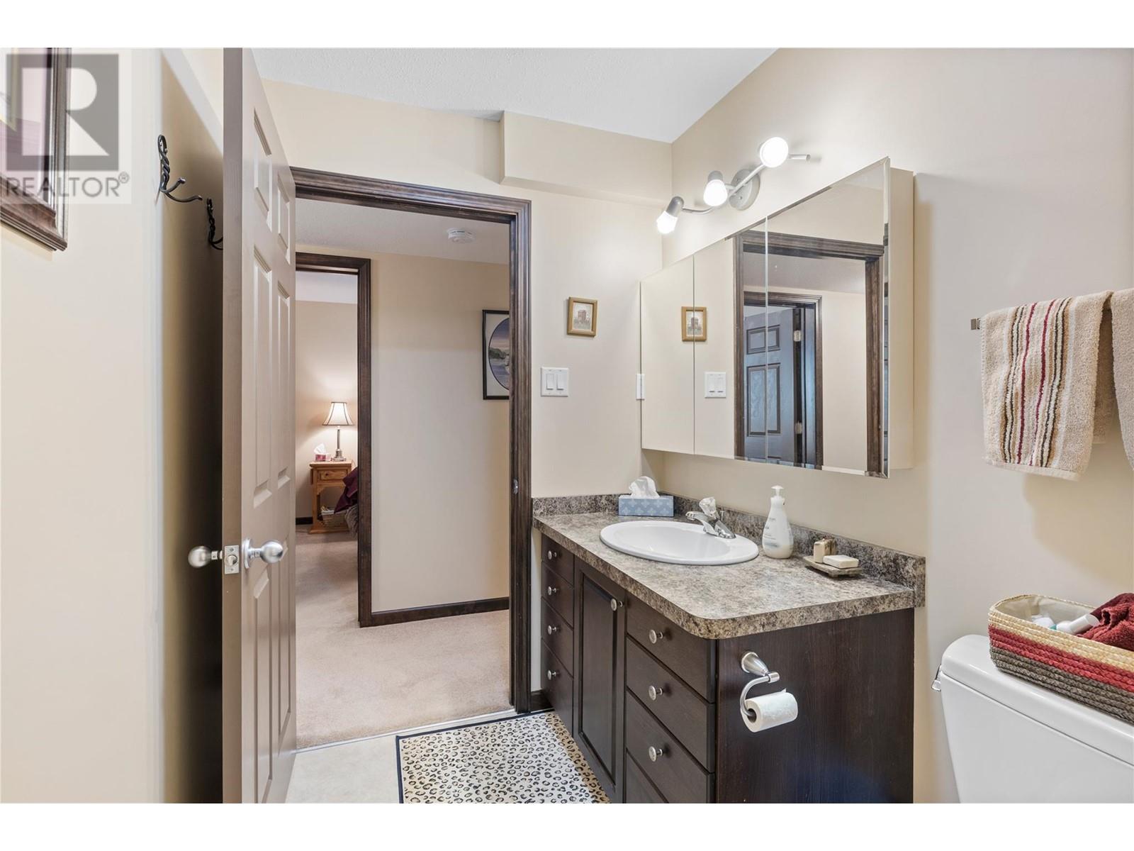 1333 8th Avenue N, Creston, British Columbia  V0B 1G6 - Photo 36 - 10346946