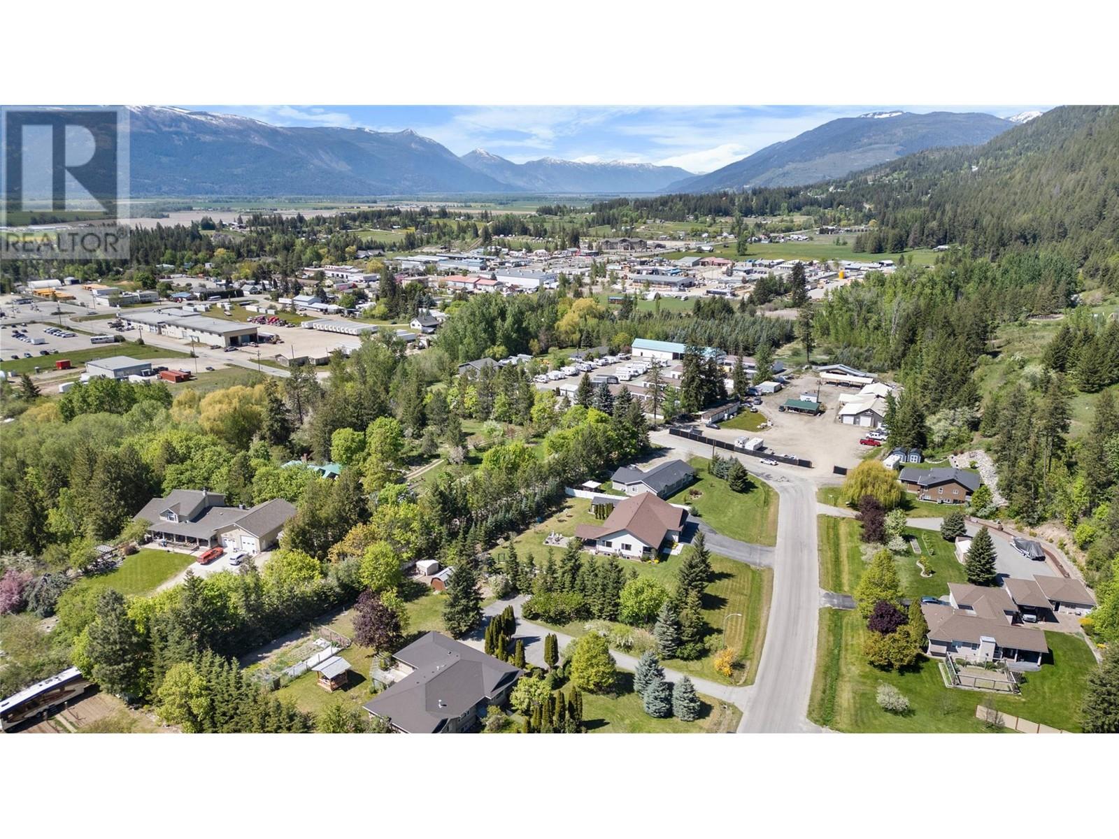 1333 8th Avenue N, Creston, British Columbia  V0B 1G6 - Photo 56 - 10346946