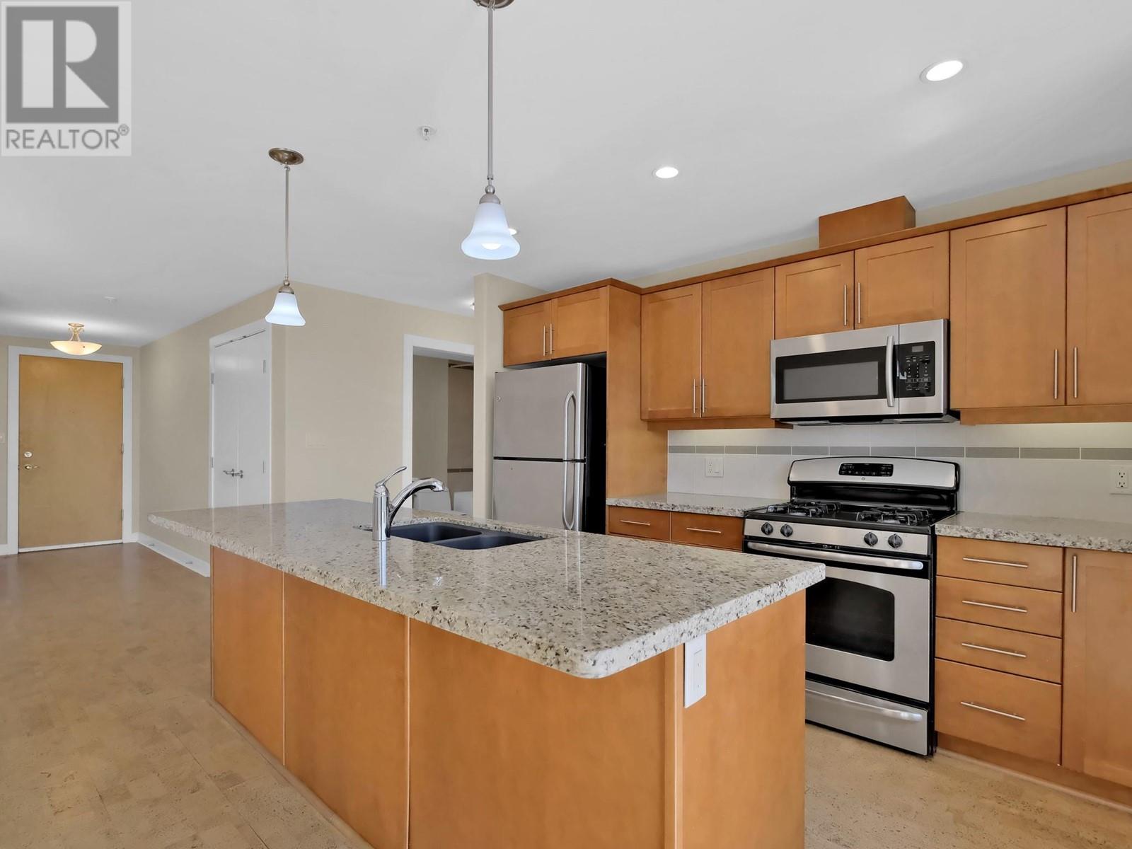 1160 Bernard Avenue Unit# 604, Kelowna, British Columbia  V1Y 6R9 - Photo 8 - 10346714