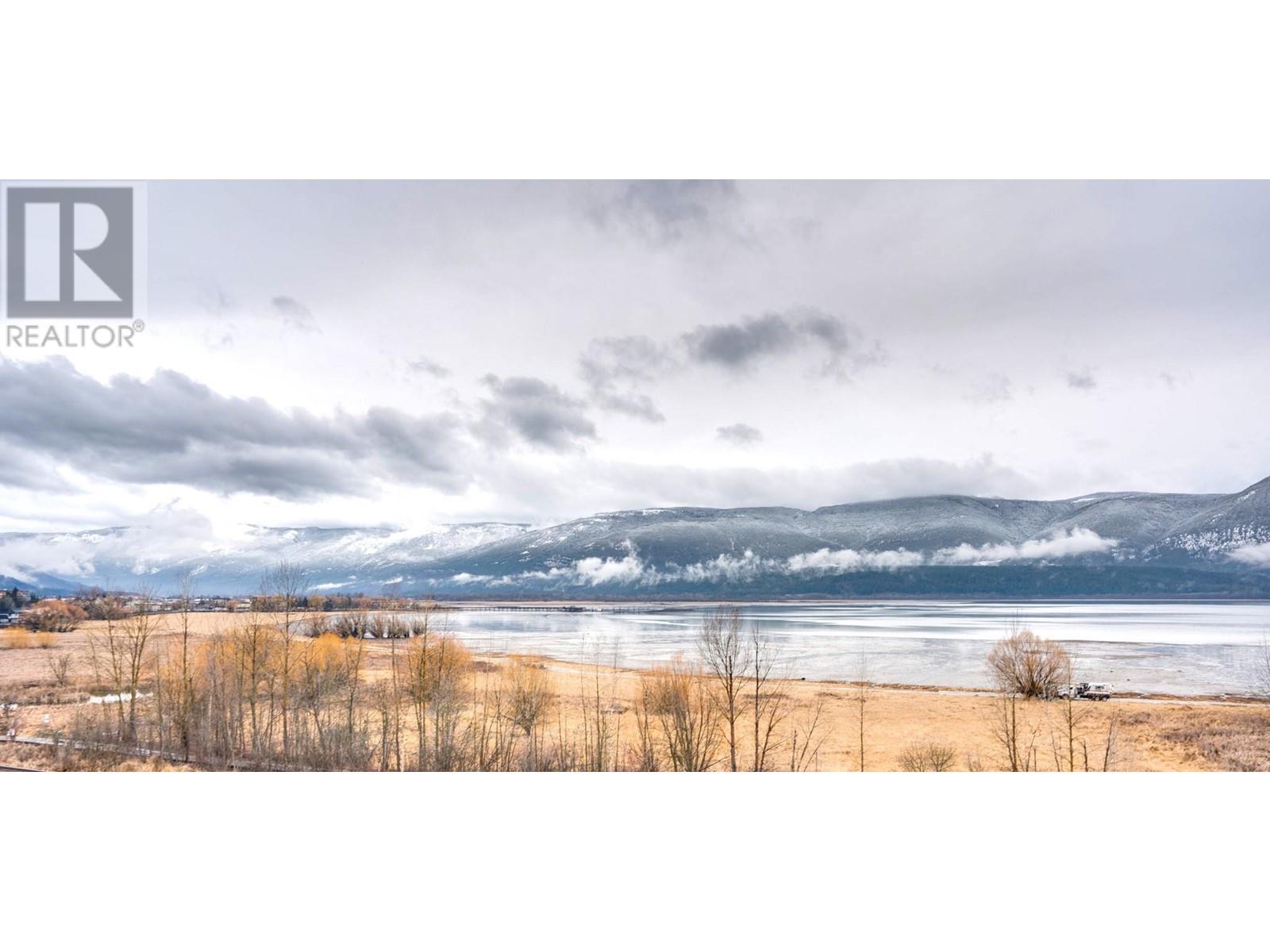 1850 Lakeshore Road, Salmon Arm, British Columbia  V1E 3X7 - Photo 11 - 10346928