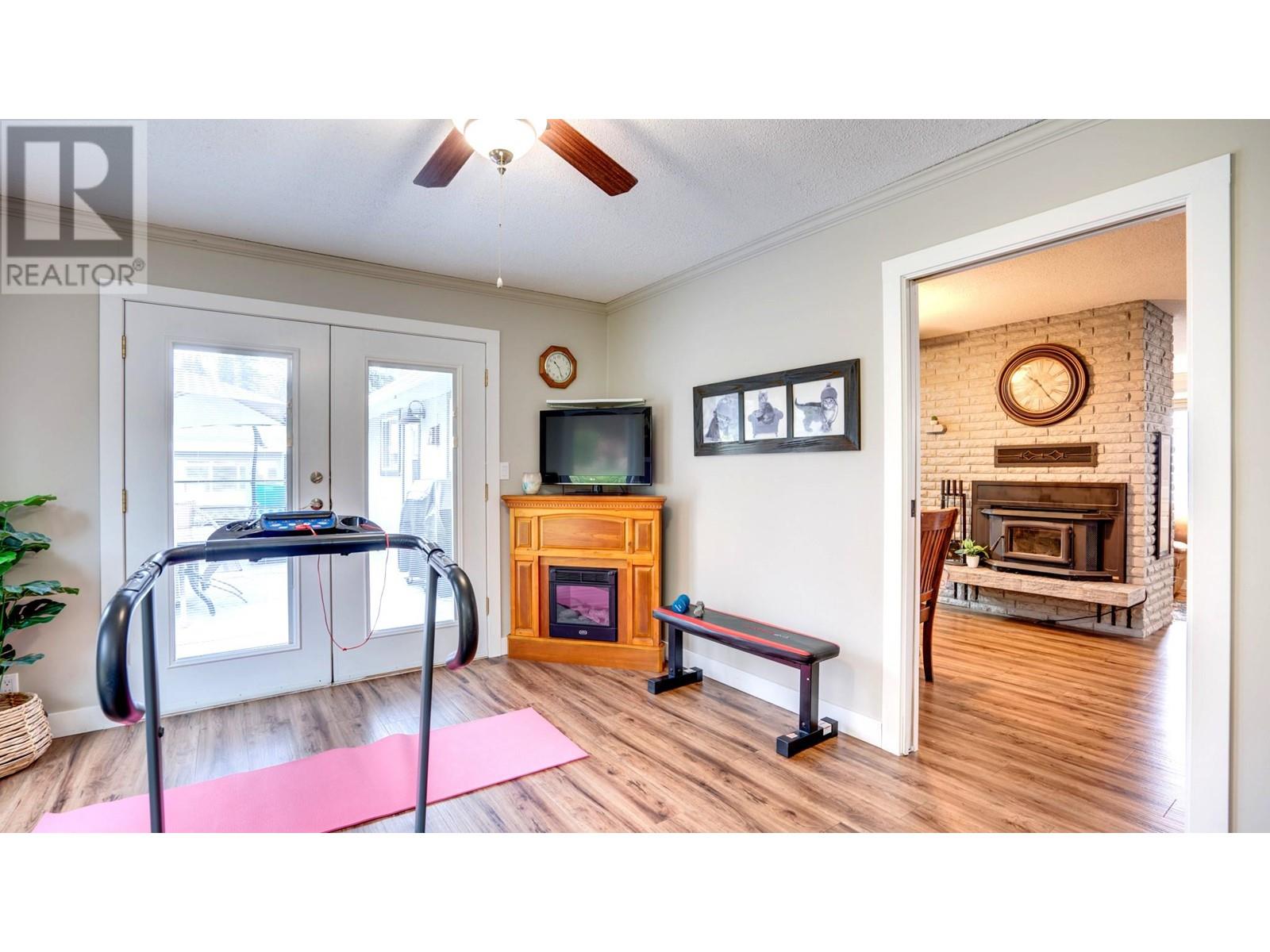 1850 Lakeshore Road, Salmon Arm, British Columbia  V1E 3X7 - Photo 27 - 10346928