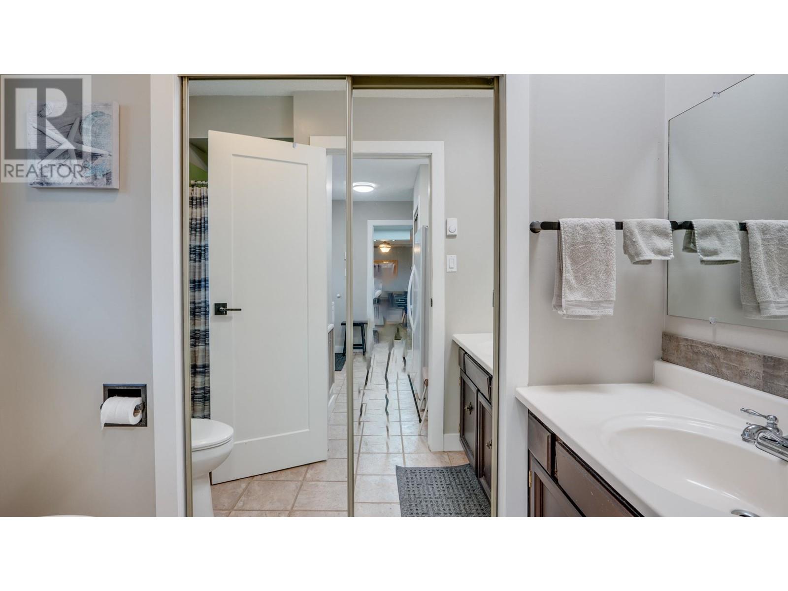 1850 Lakeshore Road, Salmon Arm, British Columbia  V1E 3X7 - Photo 29 - 10346928