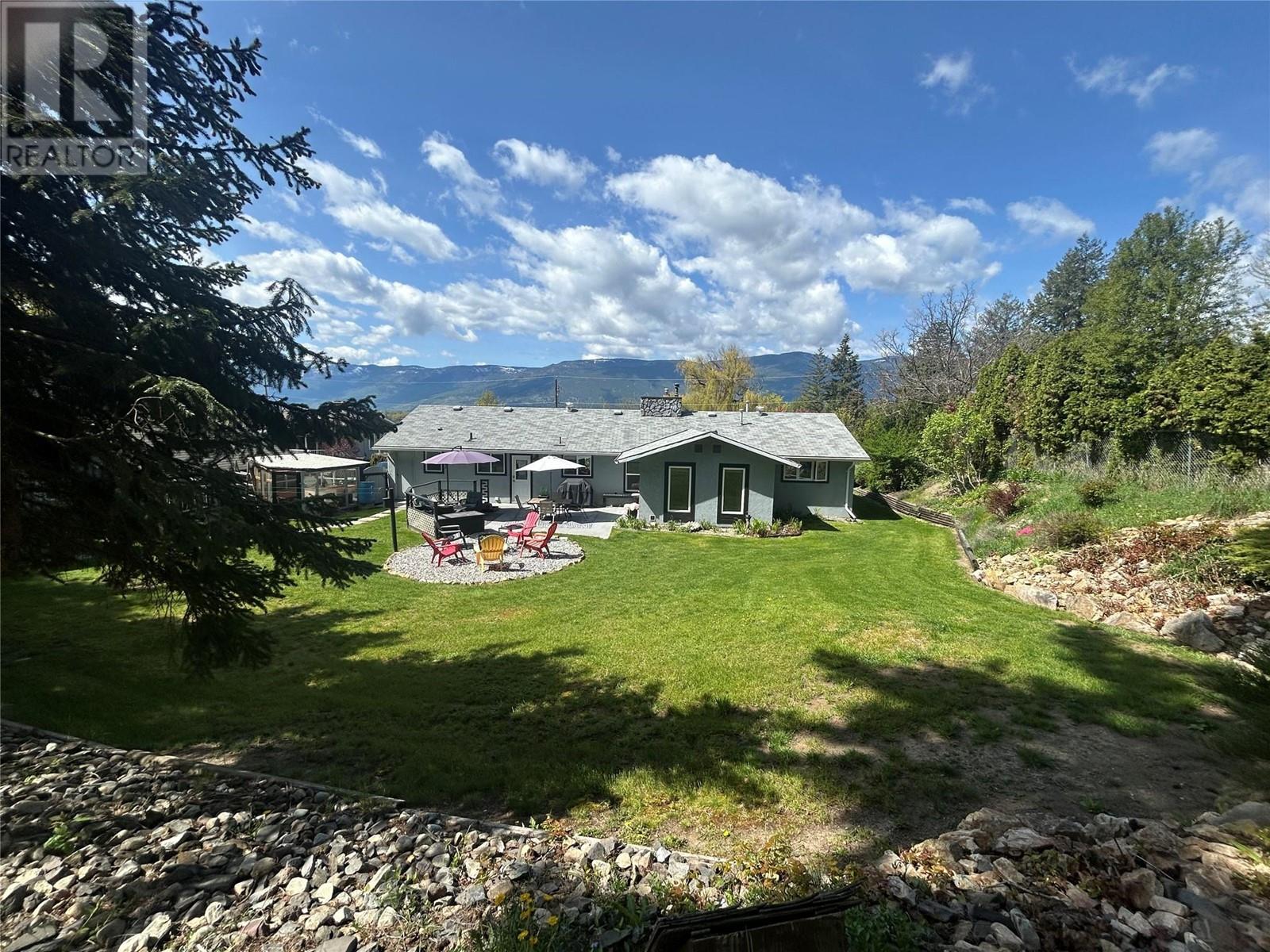 1850 Lakeshore Road, Salmon Arm, British Columbia  V1E 3X7 - Photo 3 - 10346928