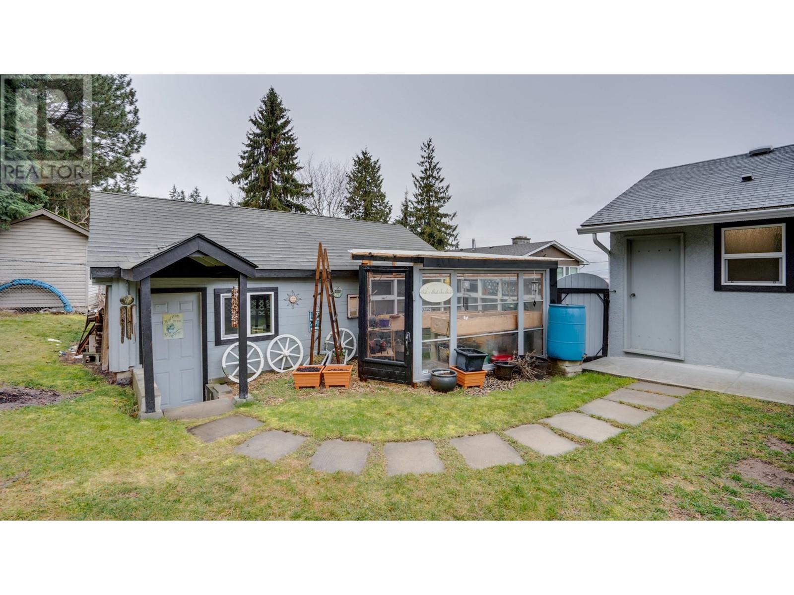1850 Lakeshore Road, Salmon Arm, British Columbia  V1E 3X7 - Photo 33 - 10346928
