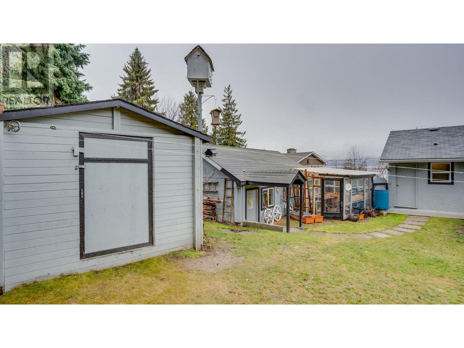 1850 Lakeshore Road, Salmon Arm, British Columbia  V1E 3X7 - Photo 35 - 10346928