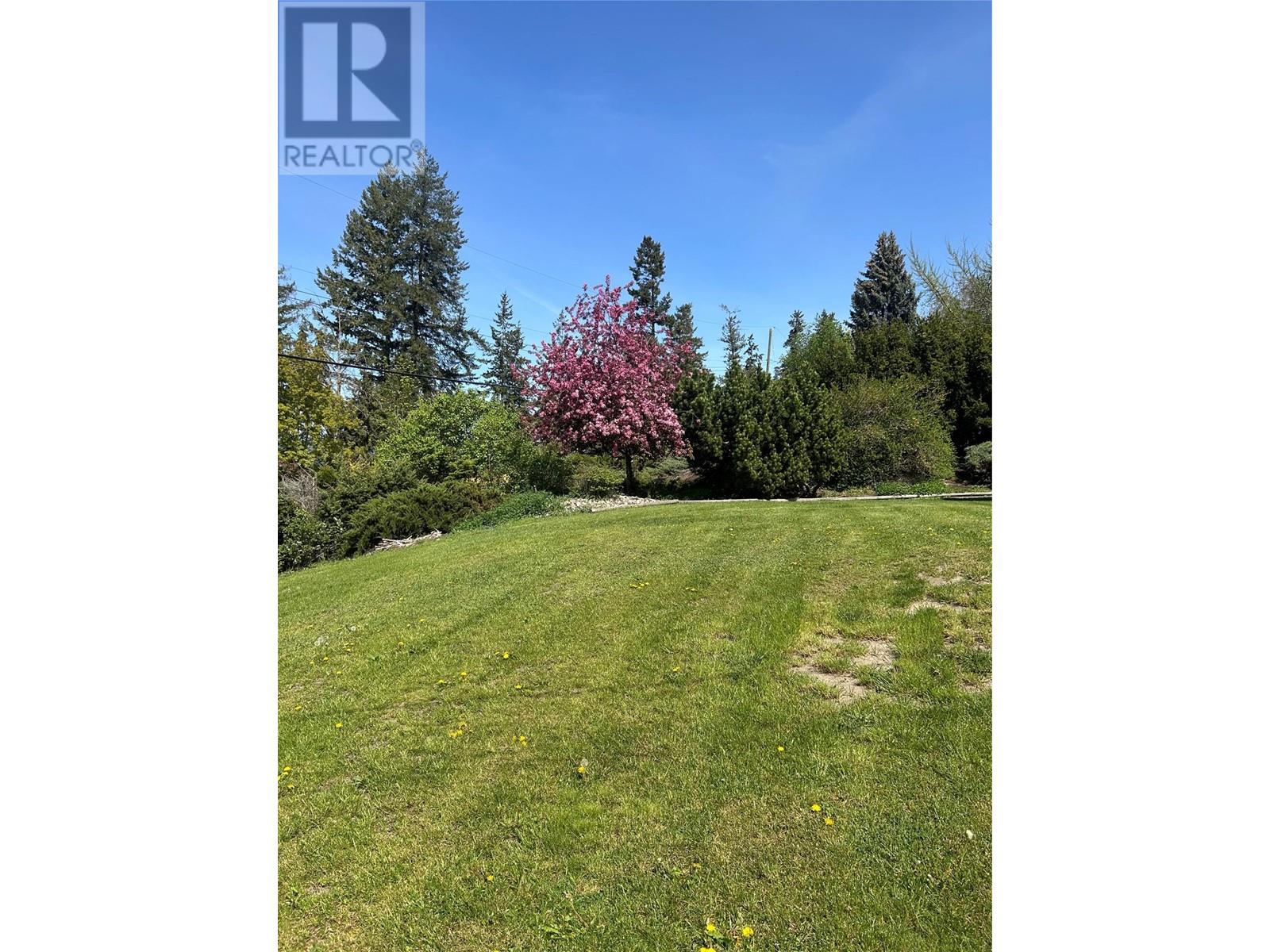 1850 Lakeshore Road, Salmon Arm, British Columbia  V1E 3X7 - Photo 6 - 10346928