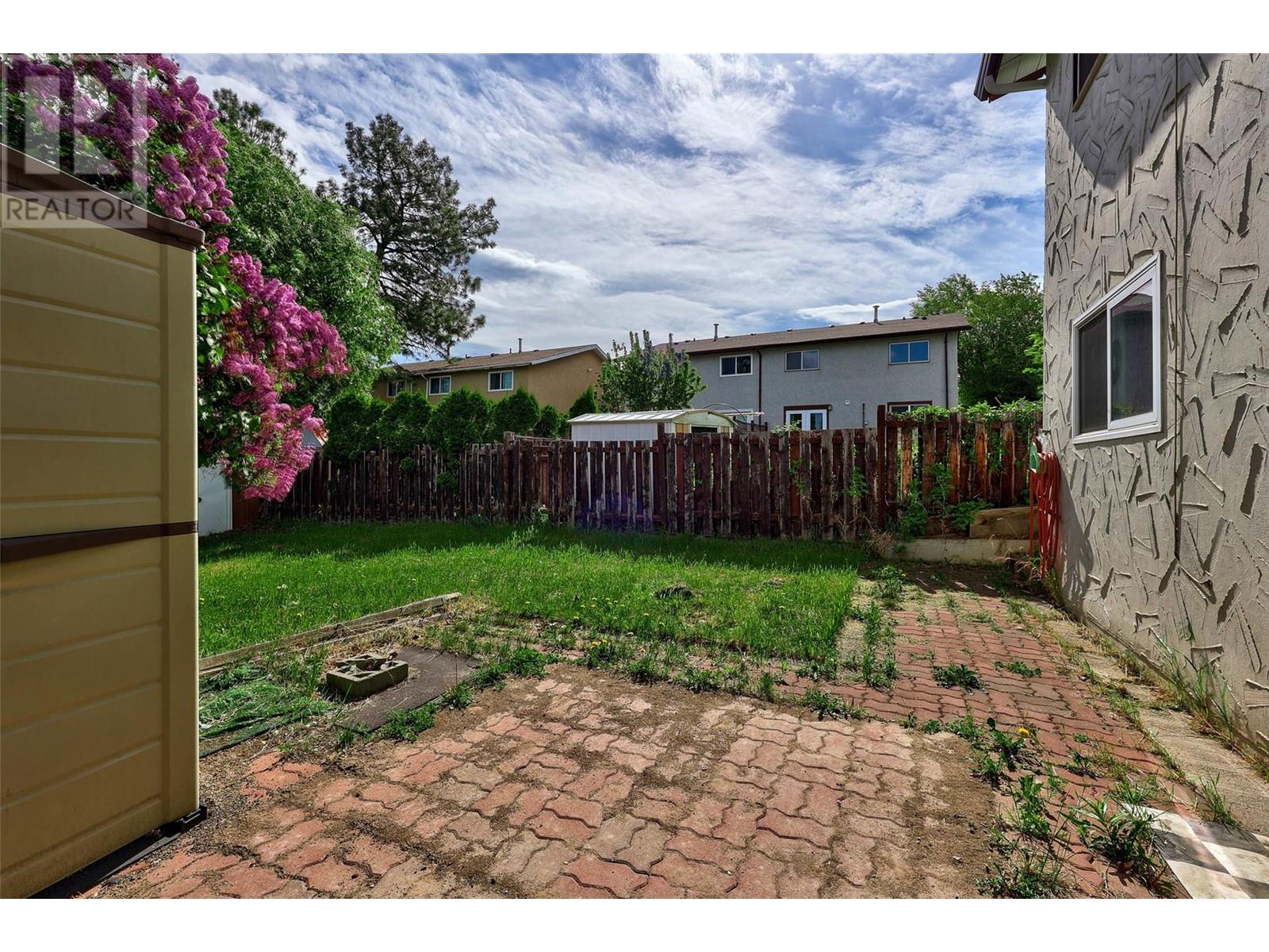 352 Waddington Drive, Kamloops, British Columbia  V2E 1M5 - Photo 17 - 10346913