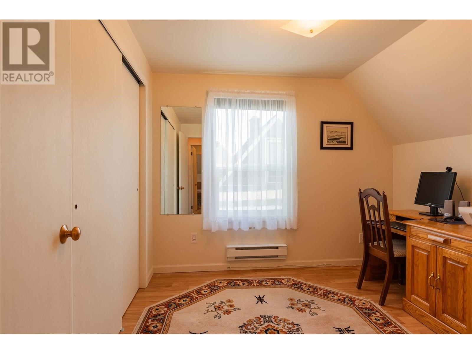 945 Thackeray Street, Warfield, British Columbia  V1R 2C3 - Photo 21 - 10346826