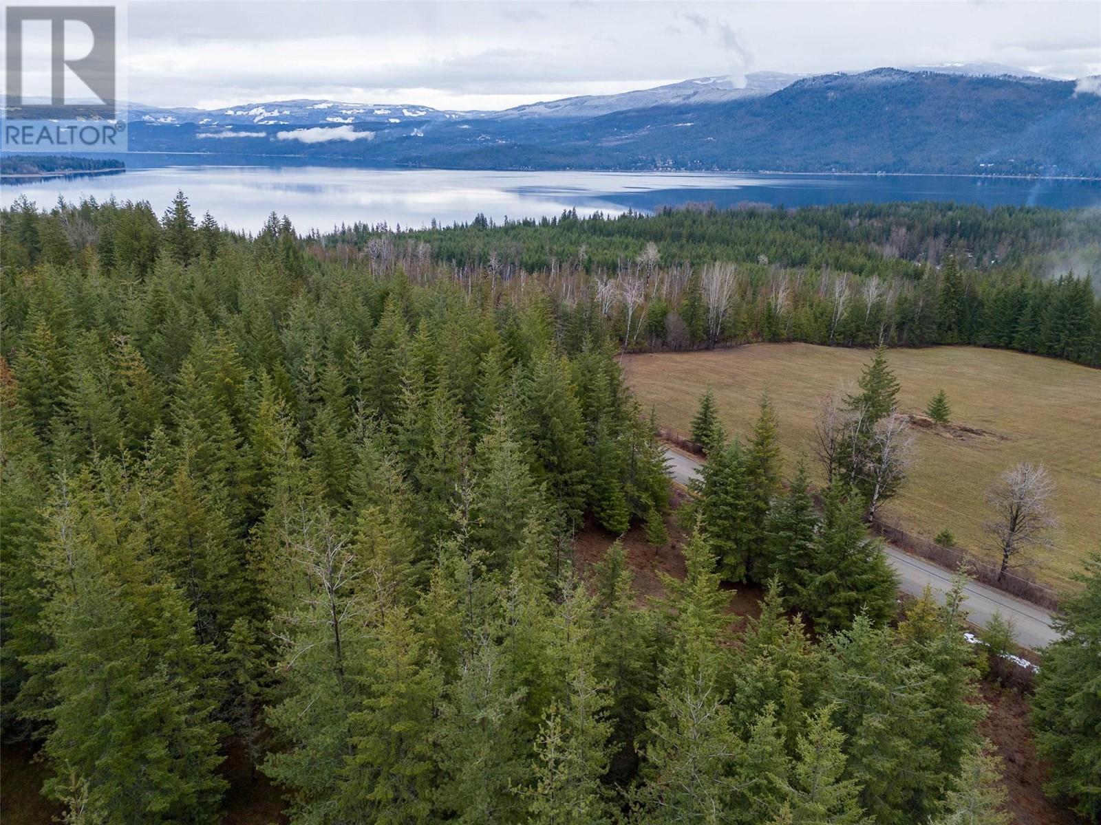 6057 Line 17 Road, Magna Bay, British Columbia  V0E 1M7 - Photo 14 - 10347076