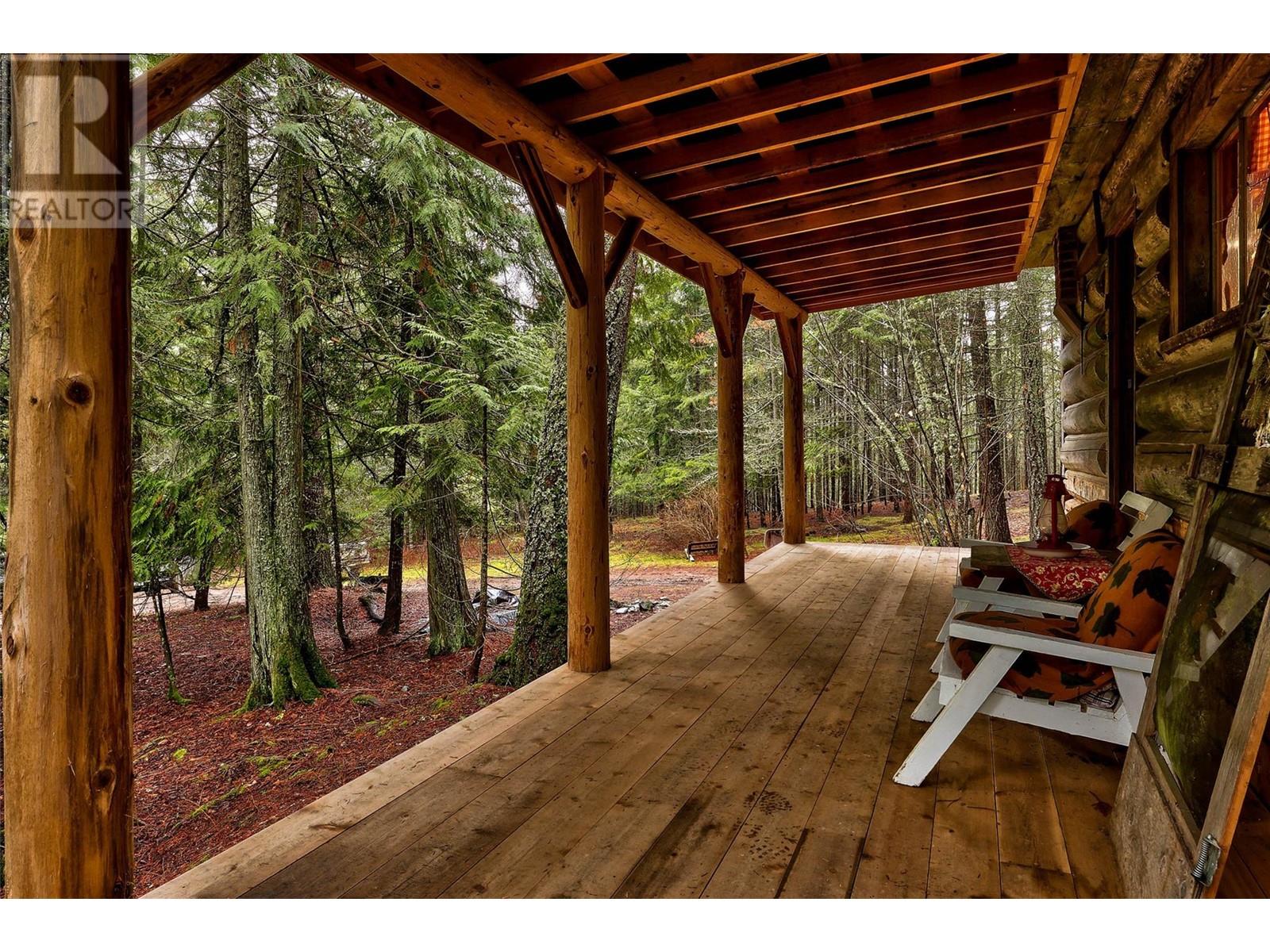 6057 Line 17 Road, Magna Bay, British Columbia  V0E 1M7 - Photo 19 - 10347076