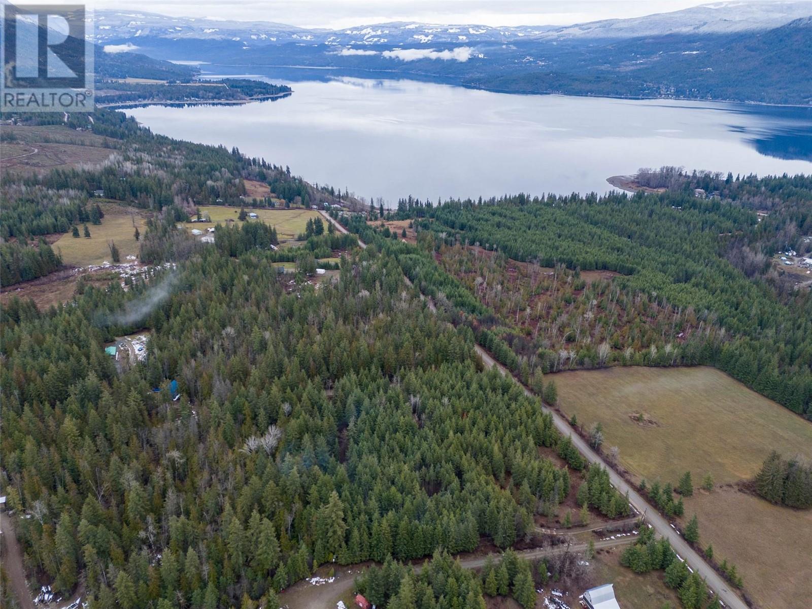 6057 Line 17 Road, Magna Bay, British Columbia  V0E 1M7 - Photo 42 - 10347076