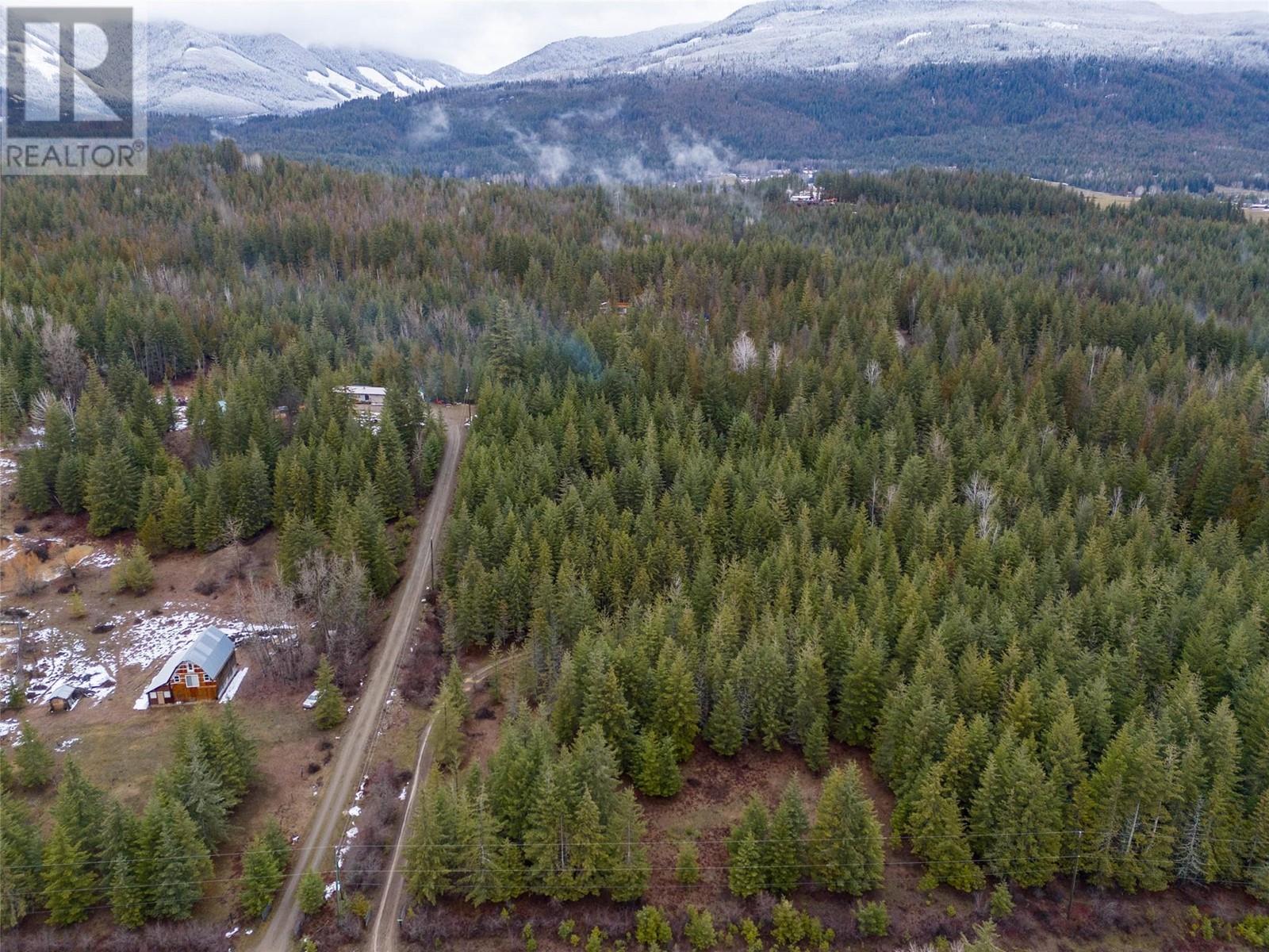 6057 Line 17 Road, Magna Bay, British Columbia  V0E 1M7 - Photo 8 - 10347076